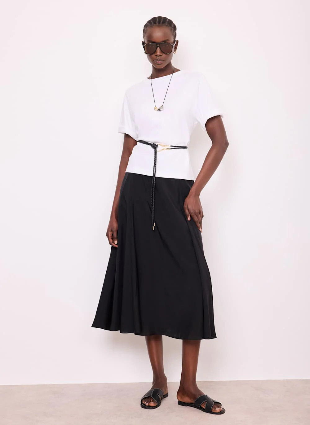 3-black-leather-tie-waist-belt-2.webp Black Leather Tie Waist Belt