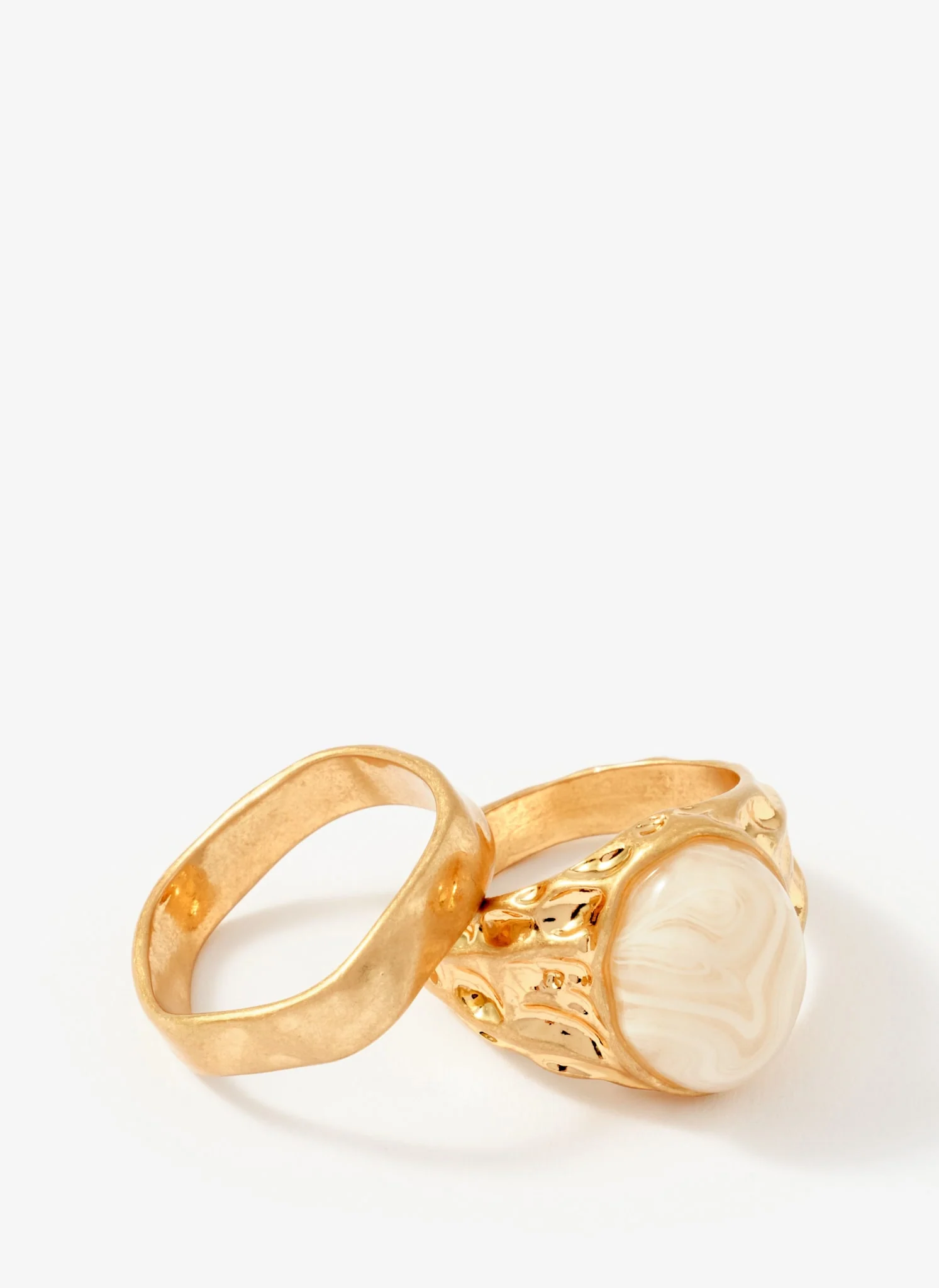 3057-gold-tone-hammered-ring-set-2.webp Gold Tone Hammered Ring Set