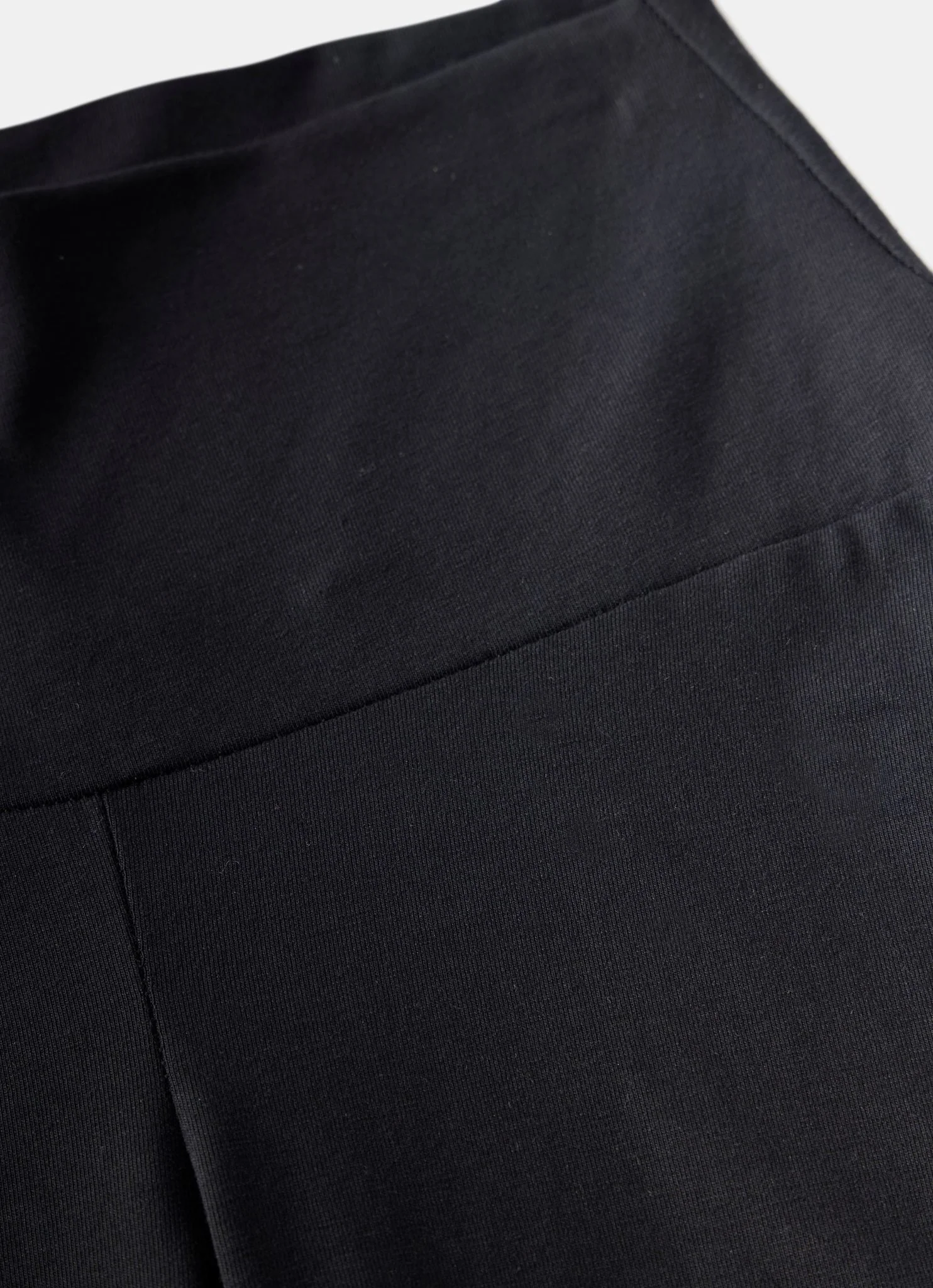 3102-short-xs-short-xs-variation-7.webp Black Jersey Straight Leggings
