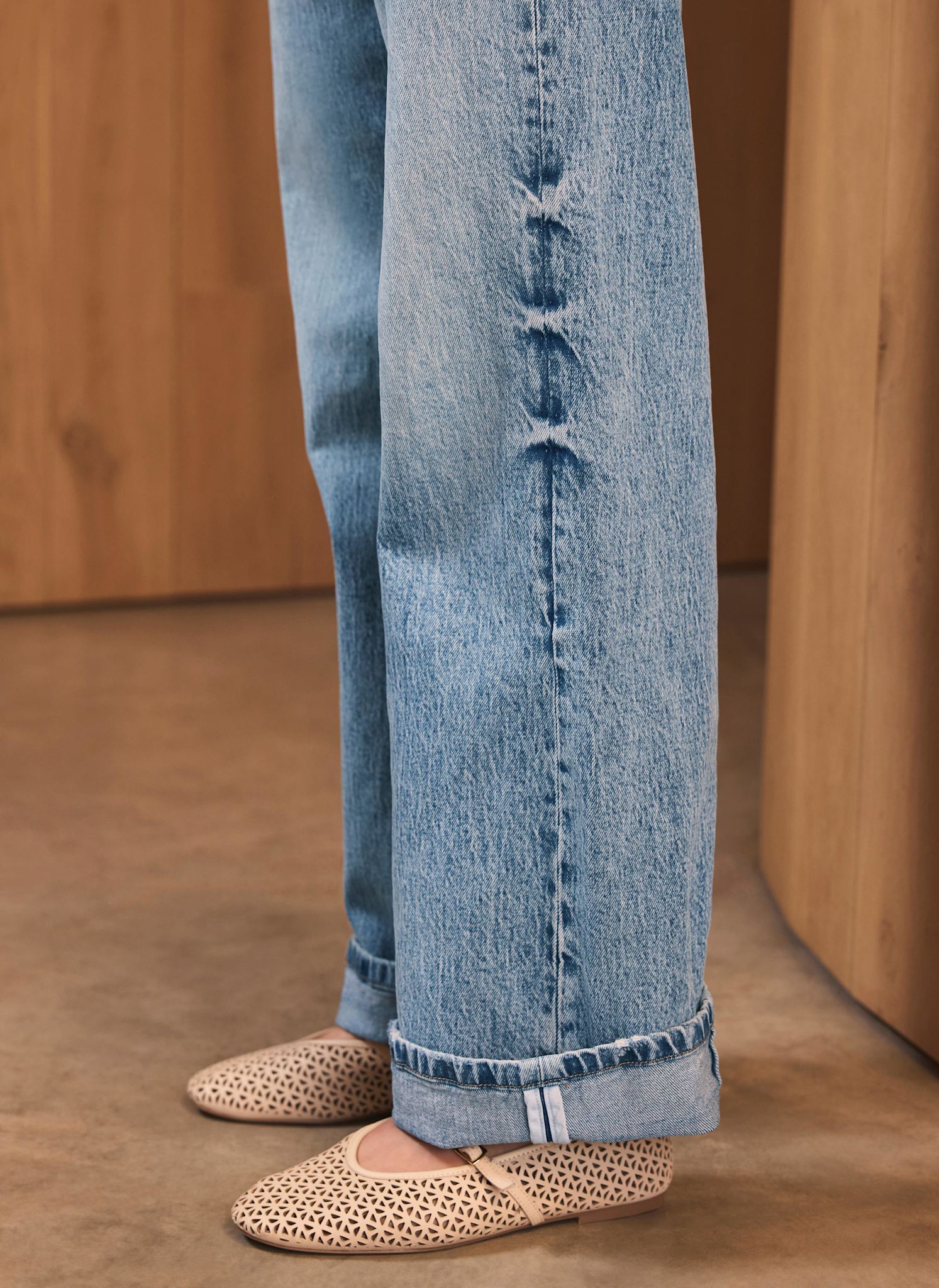 3231-mid-indigo-workable-wide-jeans-4.jpg Mid Indigo Workable Wide Jeans