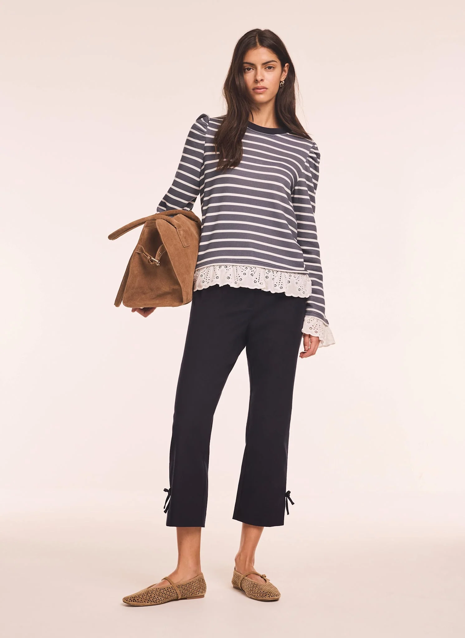 3413-navy-cotton-blend-capri-trousers-6.webp Navy Cotton Blend Capri Trousers