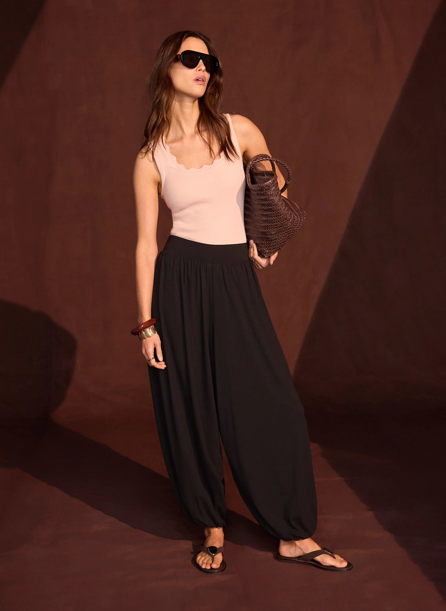 3595-brown-jersey-balloon-trousers-4.webp Brown Jersey Balloon Trousers