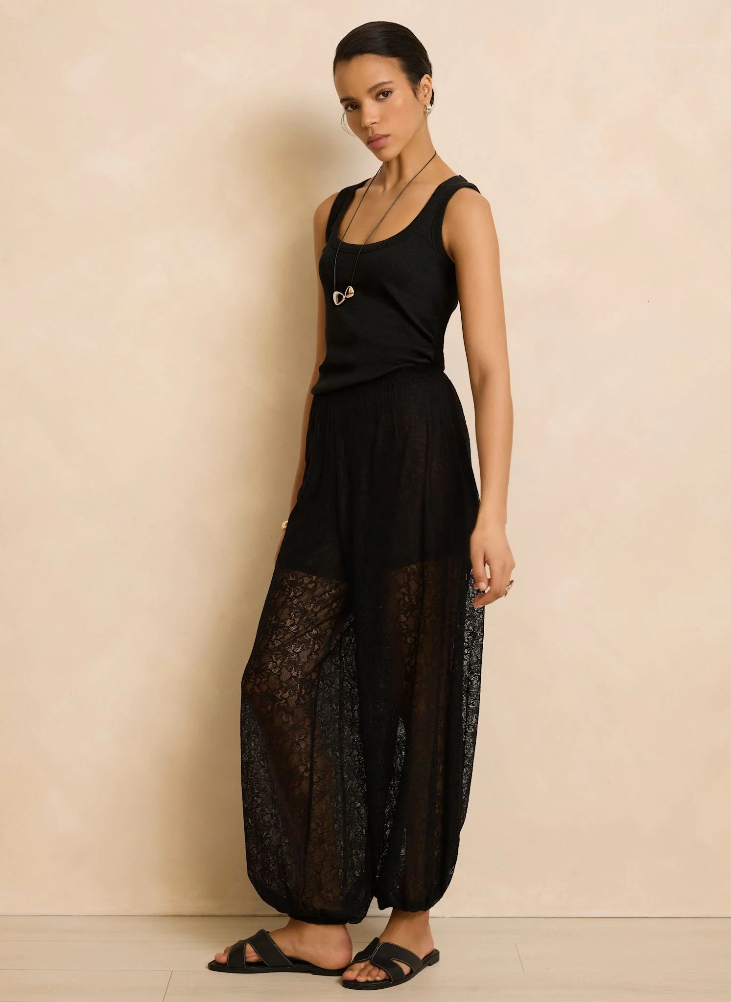 363-black-lace-balloon-trousers-5.webp Black Lace Balloon Trousers