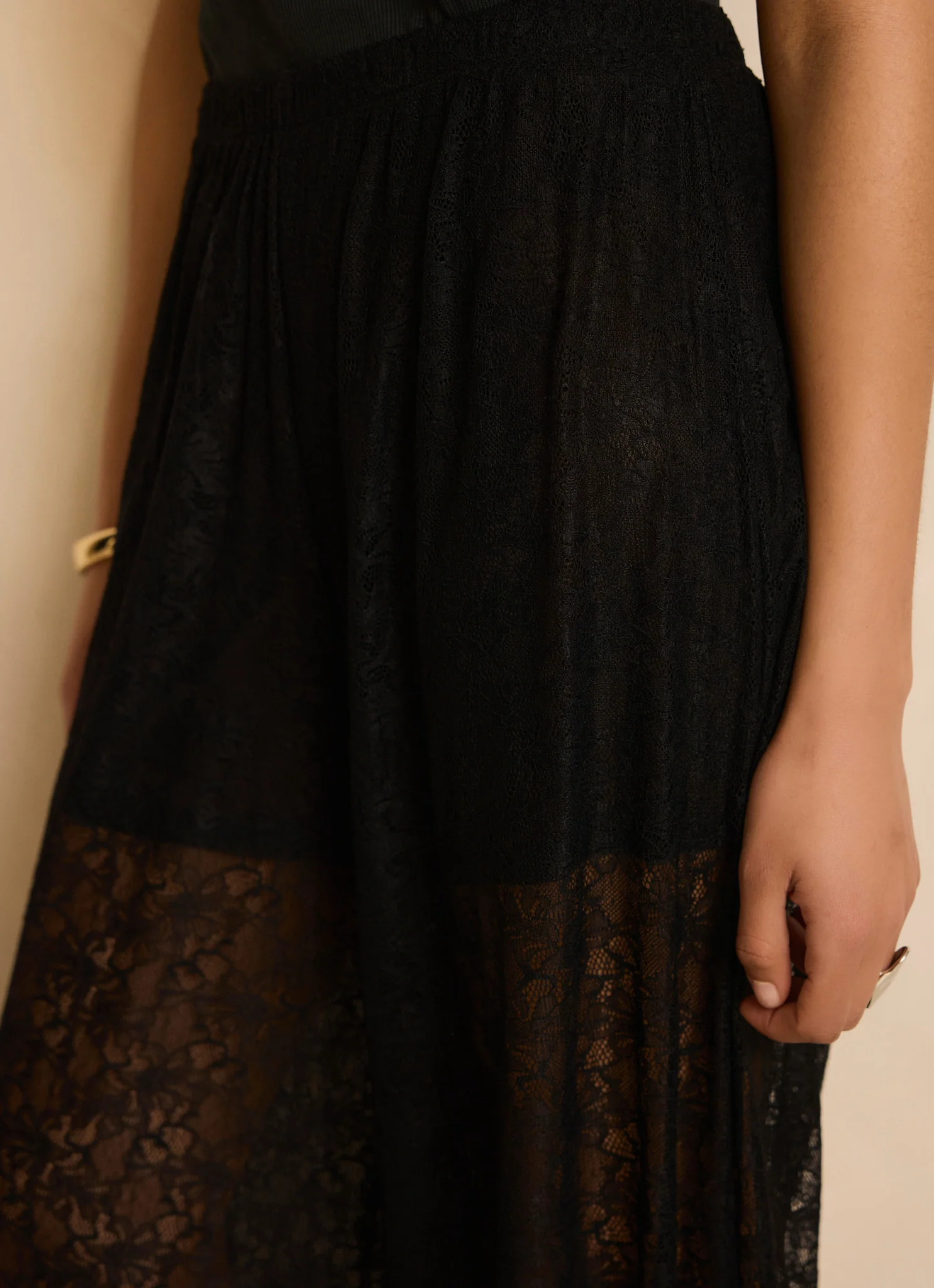 363-black-lace-balloon-trousers-6.webp Black Lace Balloon Trousers