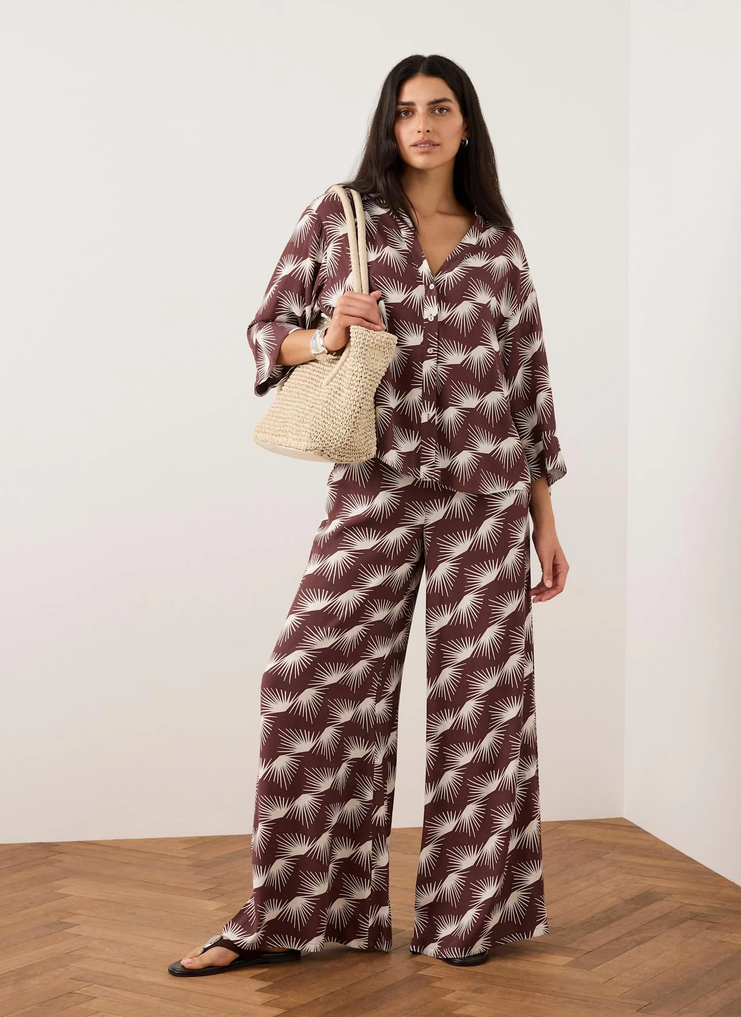 3661-burgundy-graphic-print-wide-leg-trousers-1.webp Burgundy Graphic Print Wide Leg Trousers