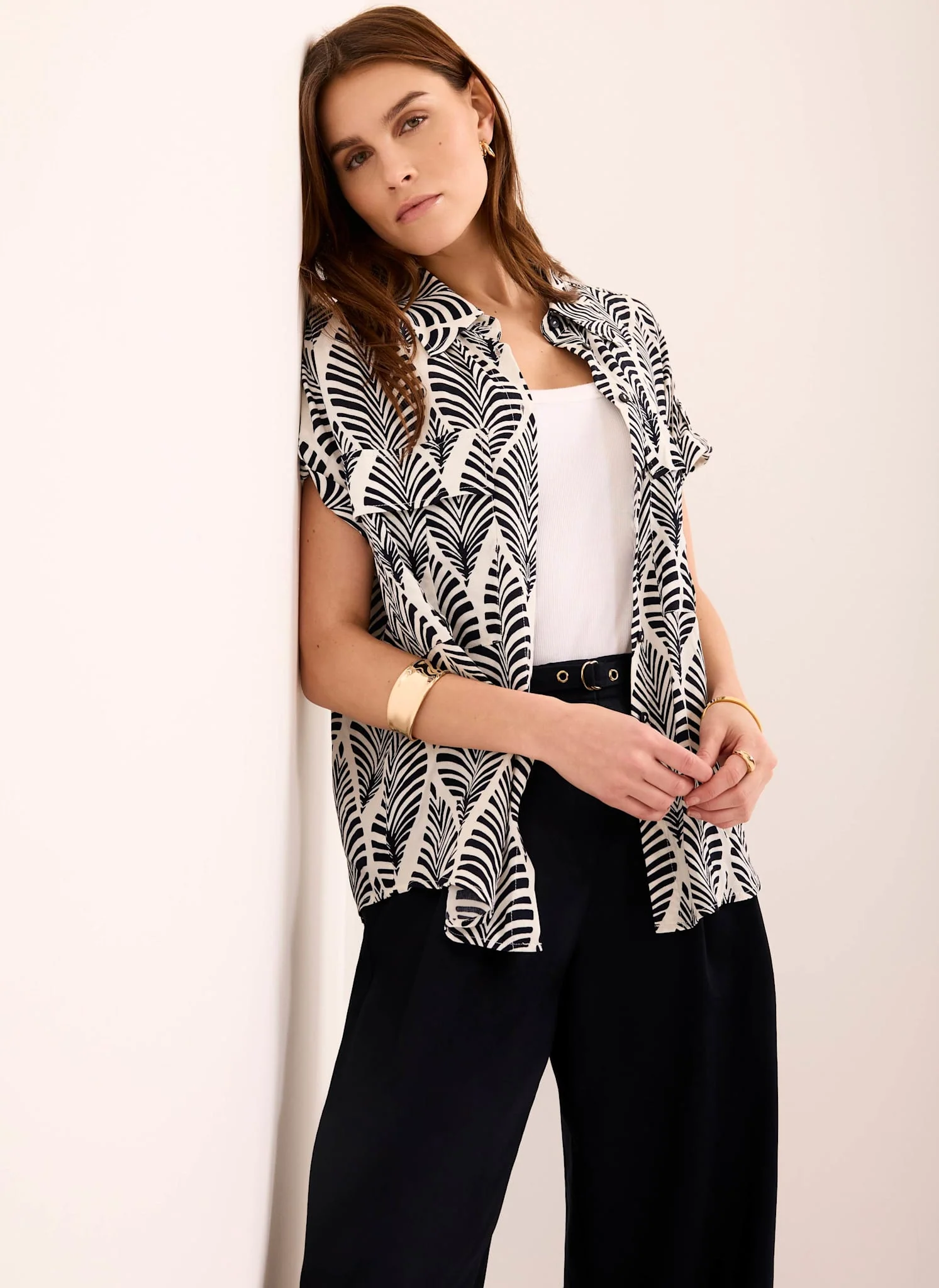 3718-navy-leaf-print-resort-shirt-2.webp Navy Leaf Print Resort Shirt