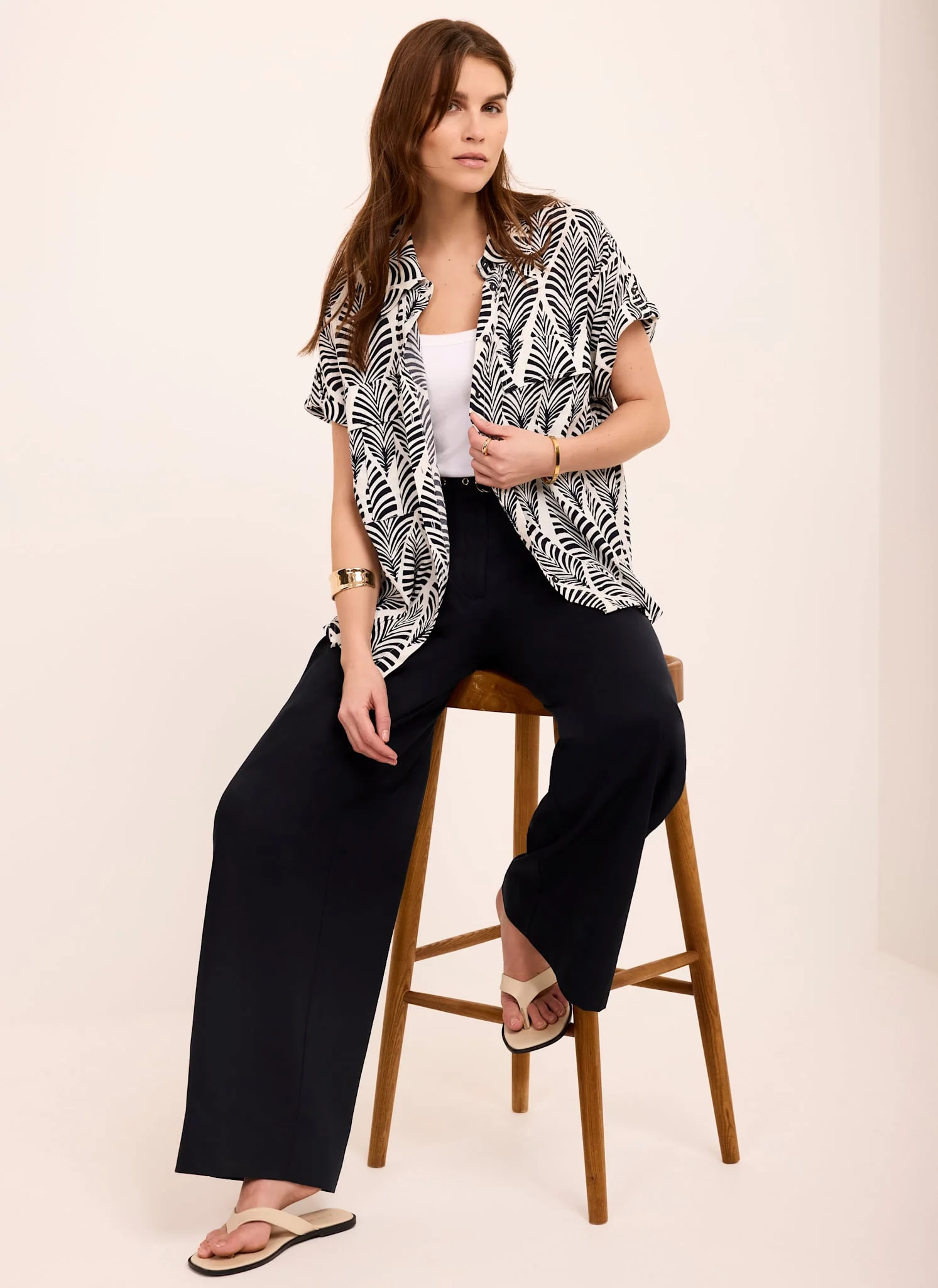 3718-navy-leaf-print-resort-shirt-3.webp Navy Leaf Print Resort Shirt