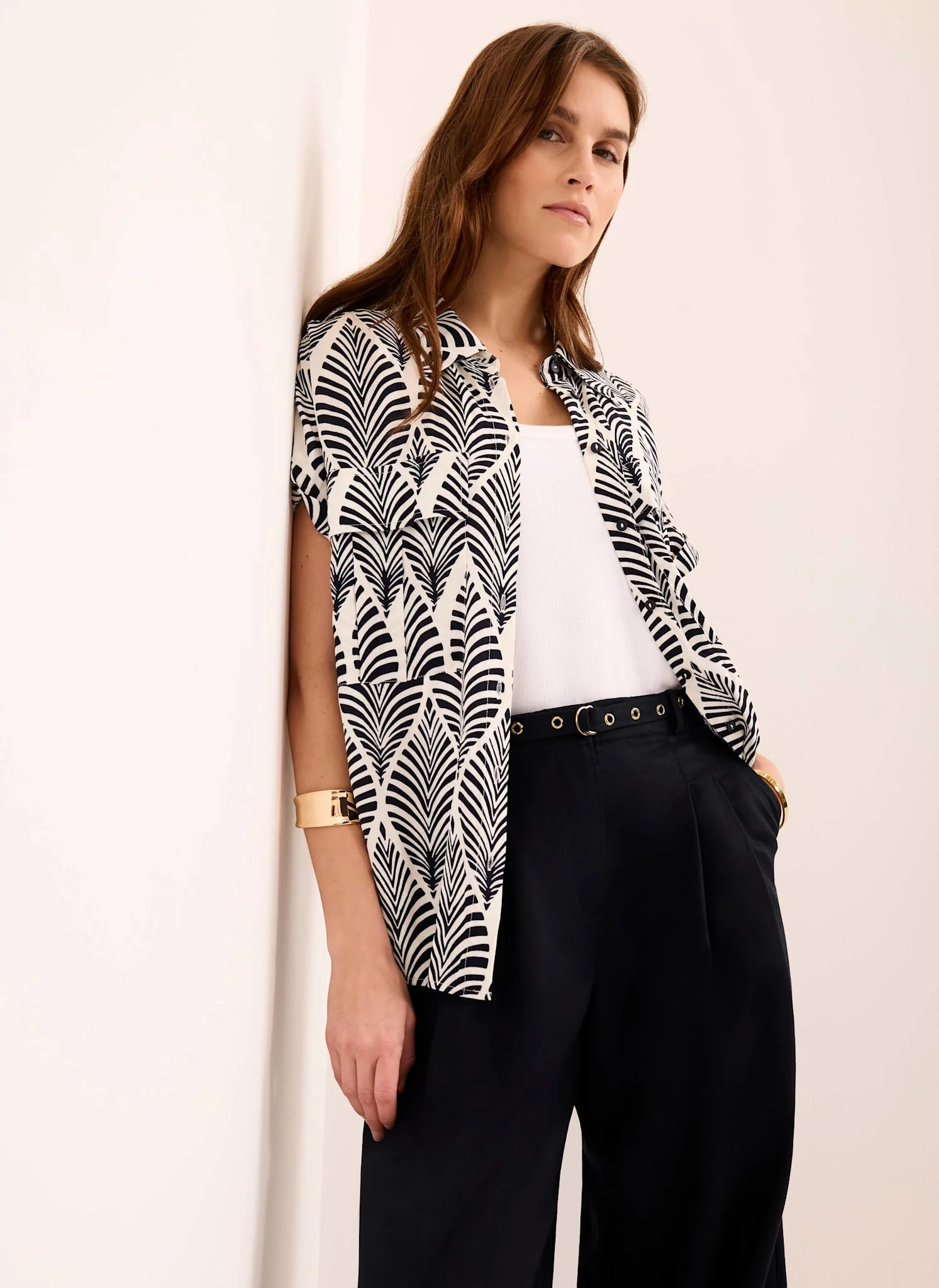 3718-navy-leaf-print-resort-shirt-6.webp Navy Leaf Print Resort Shirt