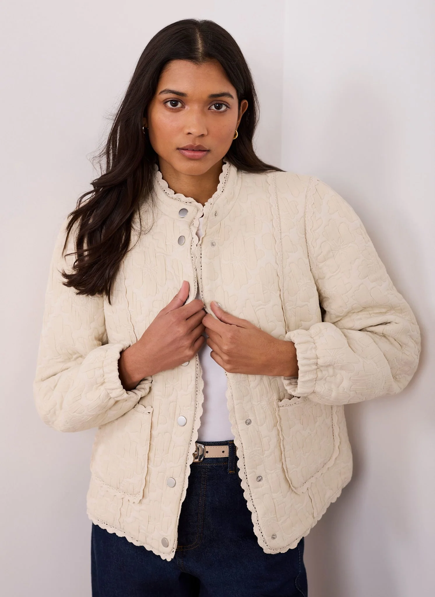 3724-cream-floral-jacquard-quilted-jacket-1.webp Cream Floral Jacquard Quilted Jacket