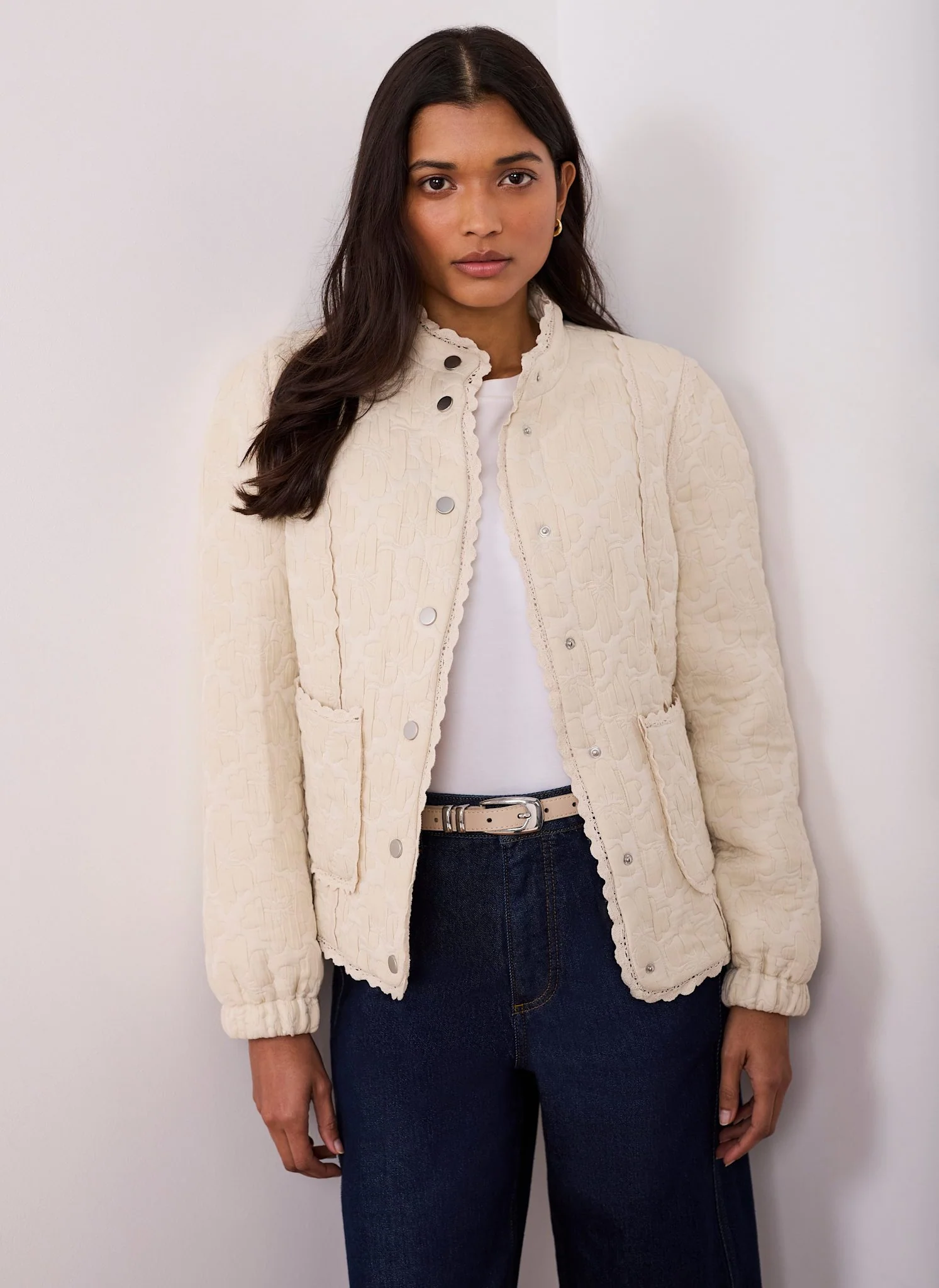 3724-cream-floral-jacquard-quilted-jacket-3.webp Cream Floral Jacquard Quilted Jacket