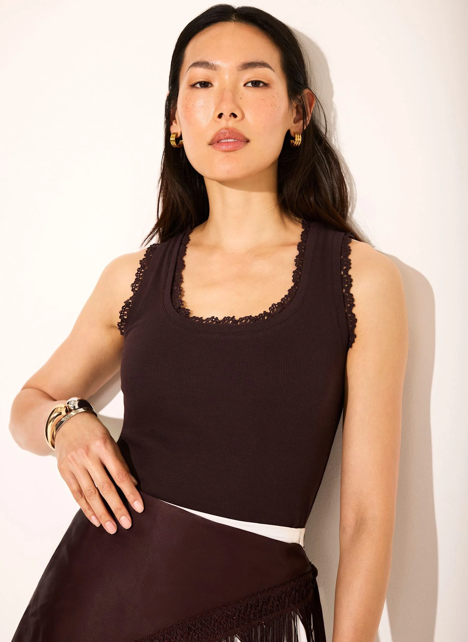 4044-brown-crochet-trim-vest-top-2.webp Brown Crochet Trim Vest Top