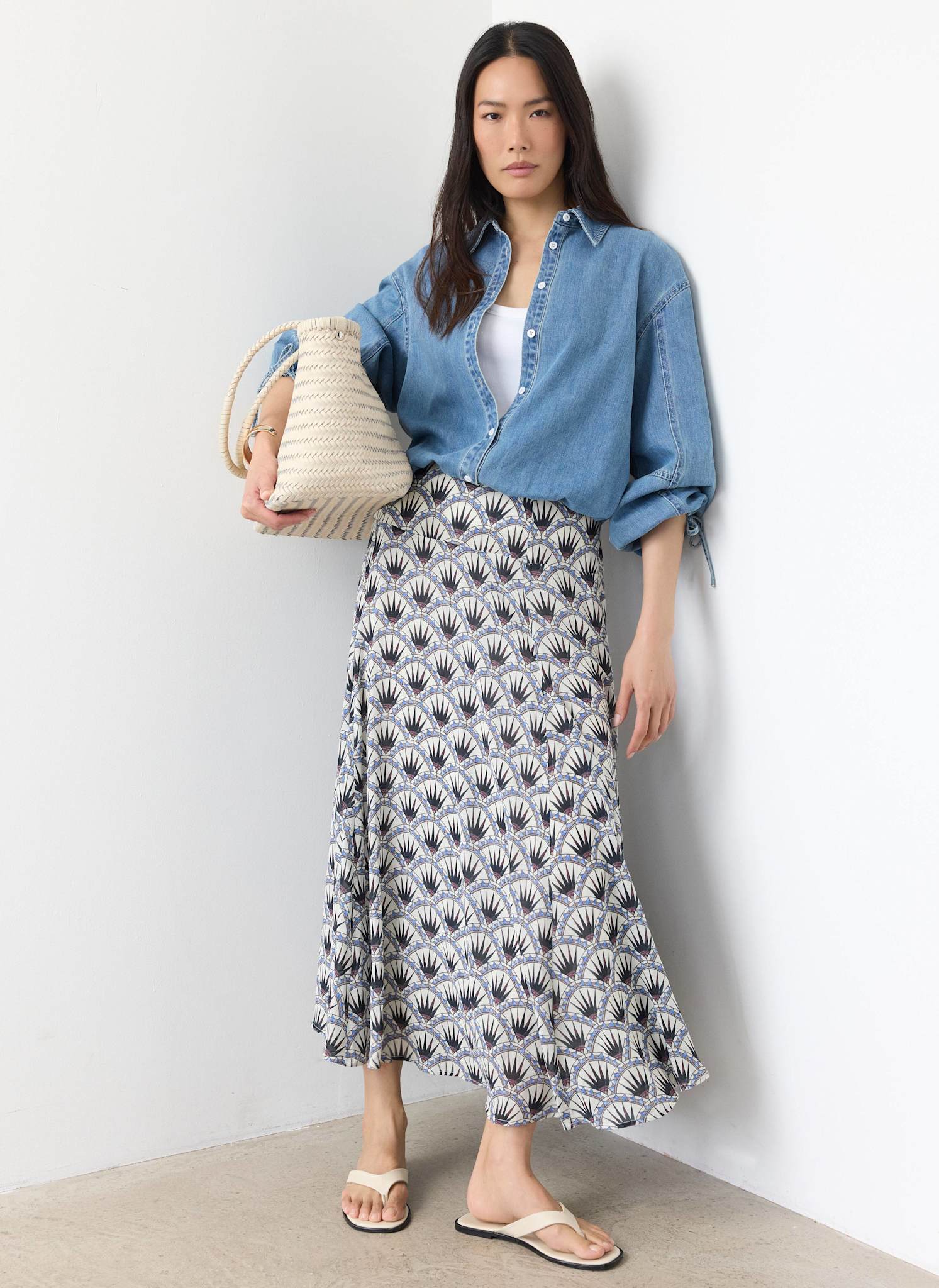 4090-blue-geo-print-drop-waist-maxi-skirt-1.jpg Blue Geo Print Drop Waist Maxi Skirt