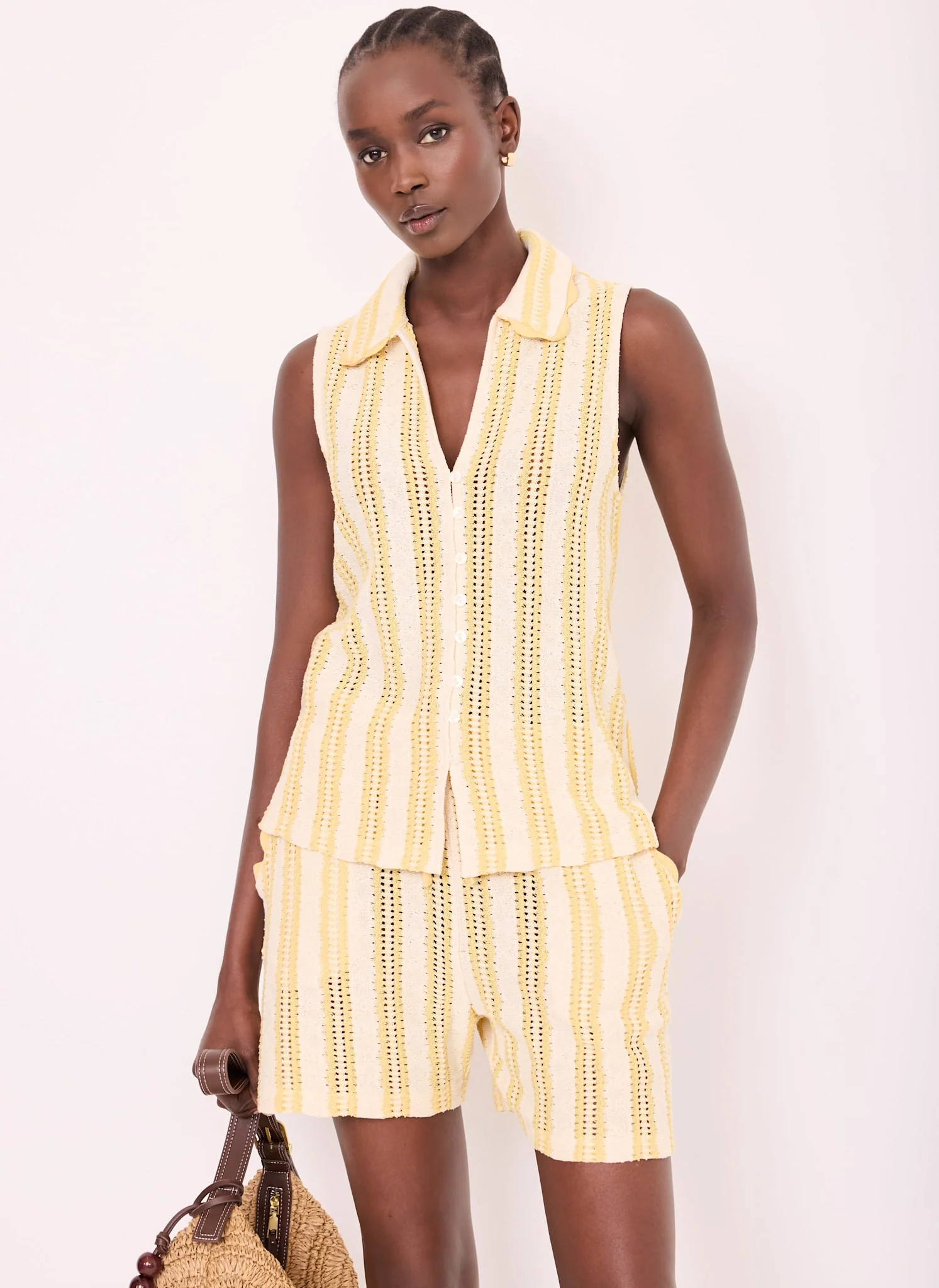 427-yellow-stripe-beach-shorts-set-3.webp Yellow Stripe Beach Shorts Set