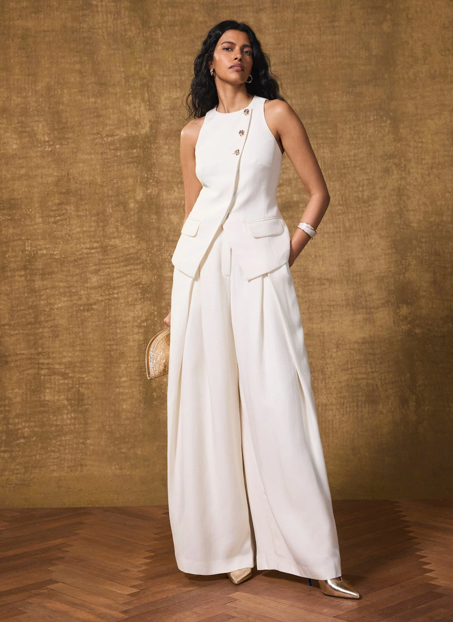 4310-cream-pleated-wide-trousers-1.webp Cream Pleated Wide Trousers