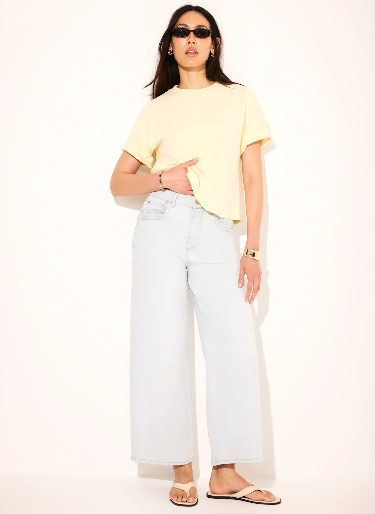 4338-pale-yellow-cotton-ultimate-t-shirt-3.webp Pale Yellow Cotton Ultimate T-Shirt