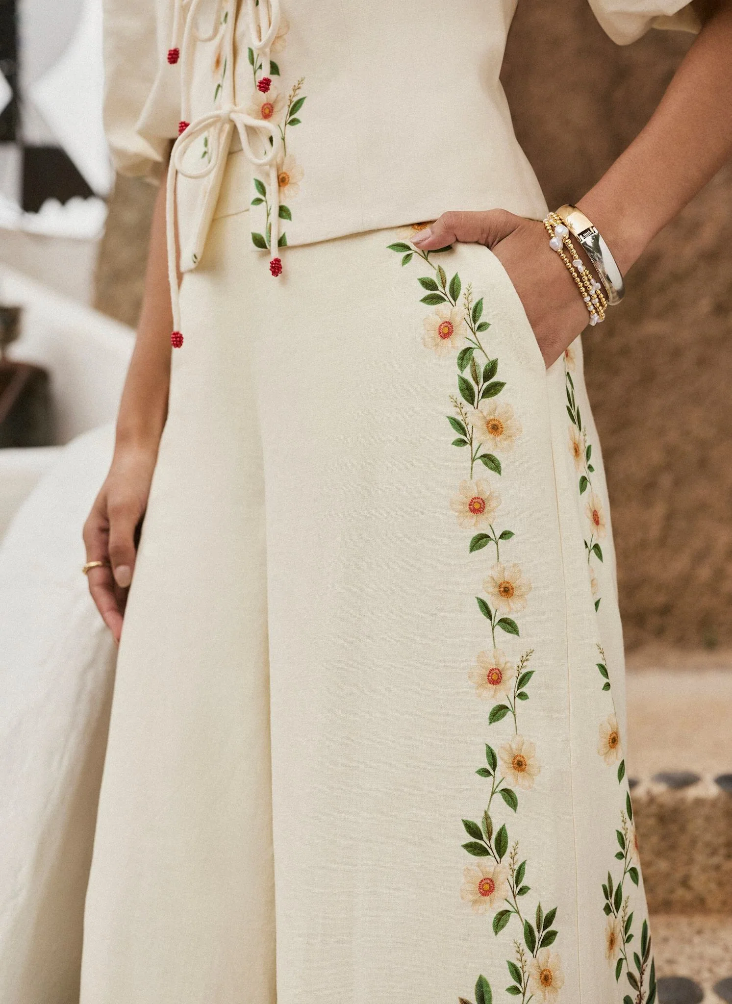 4414-cream-linen-blend-floral-print-wide-trousers-6.webp Cream Linen Blend Floral Print Wide Trousers