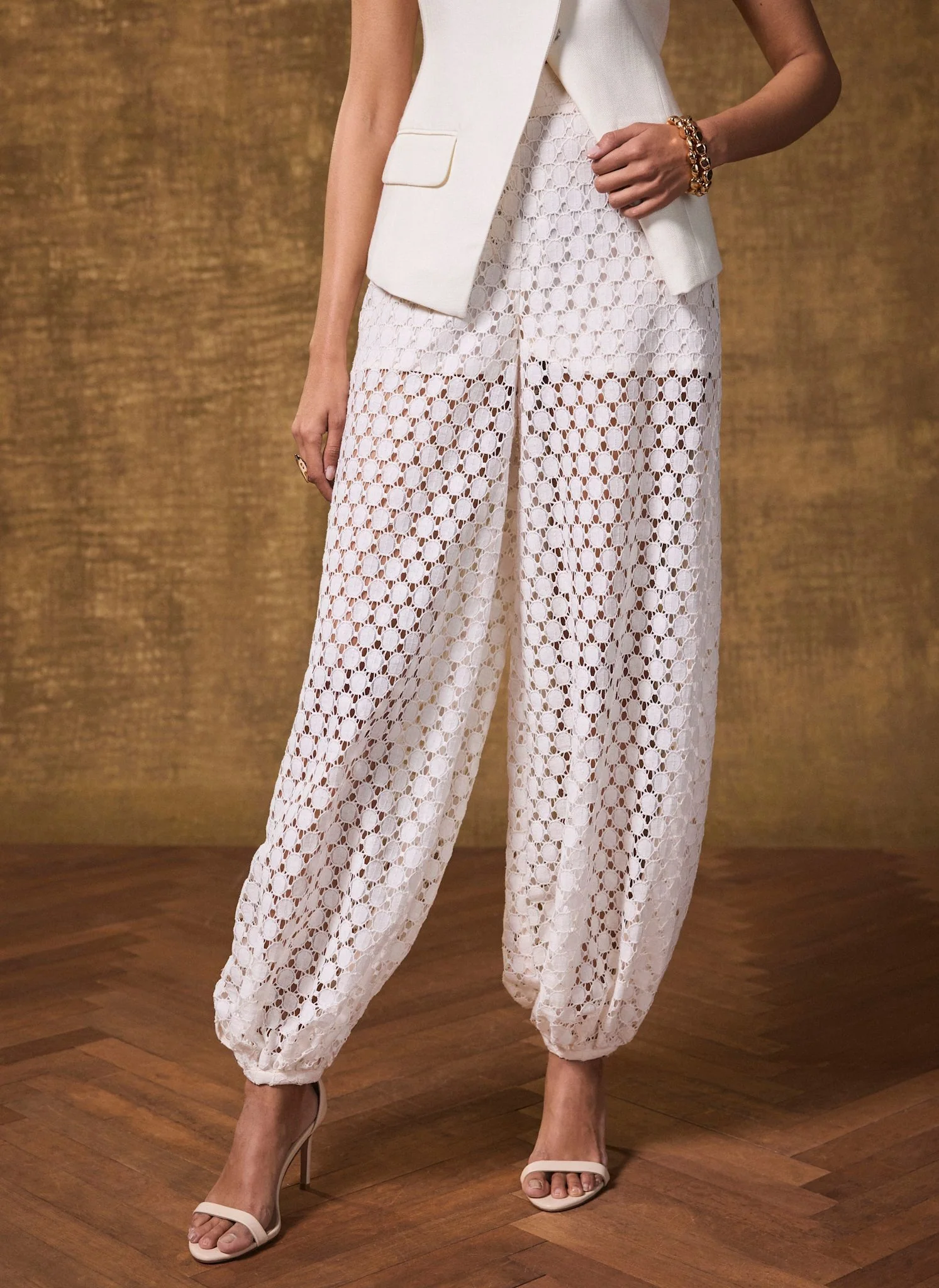 4532-white-lace-disc-balloon-trousers-5.webp White Lace Disc Balloon Trousers