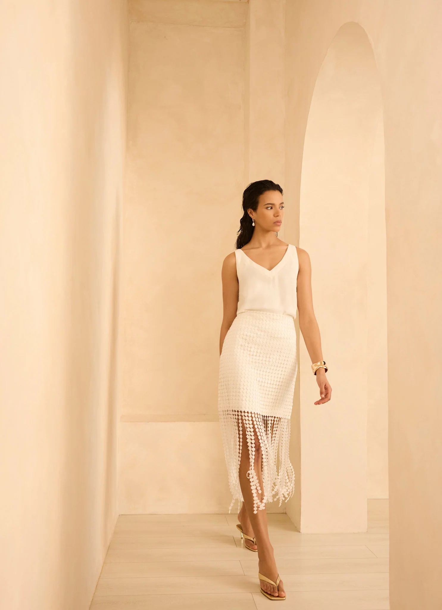 4582-white-disc-detail-fringed-midi-skirt-2.webp White Disc Detail Fringed Midi Skirt