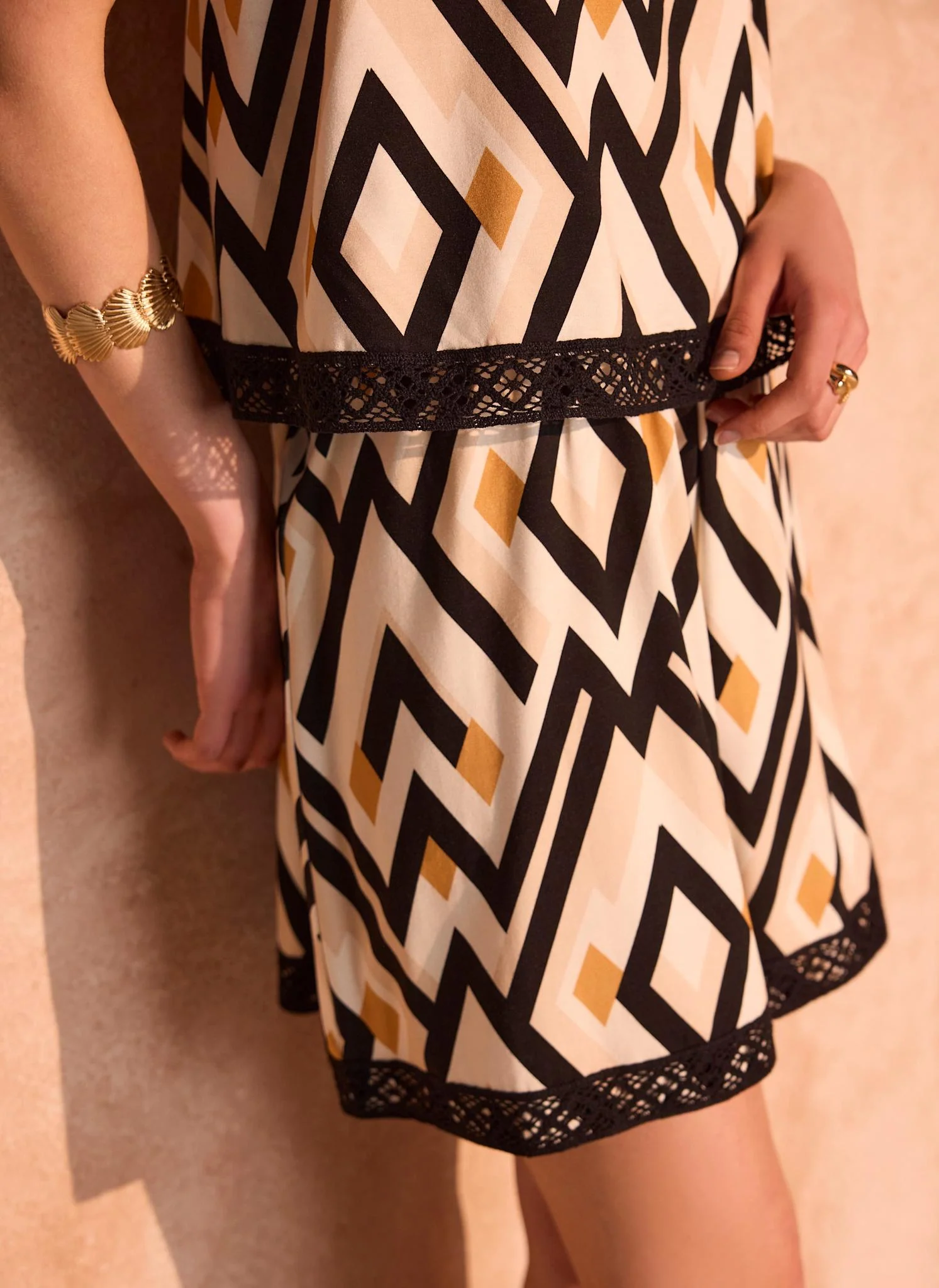 476-xs-xs-variation-3.webp Black Geo Print Playsuit