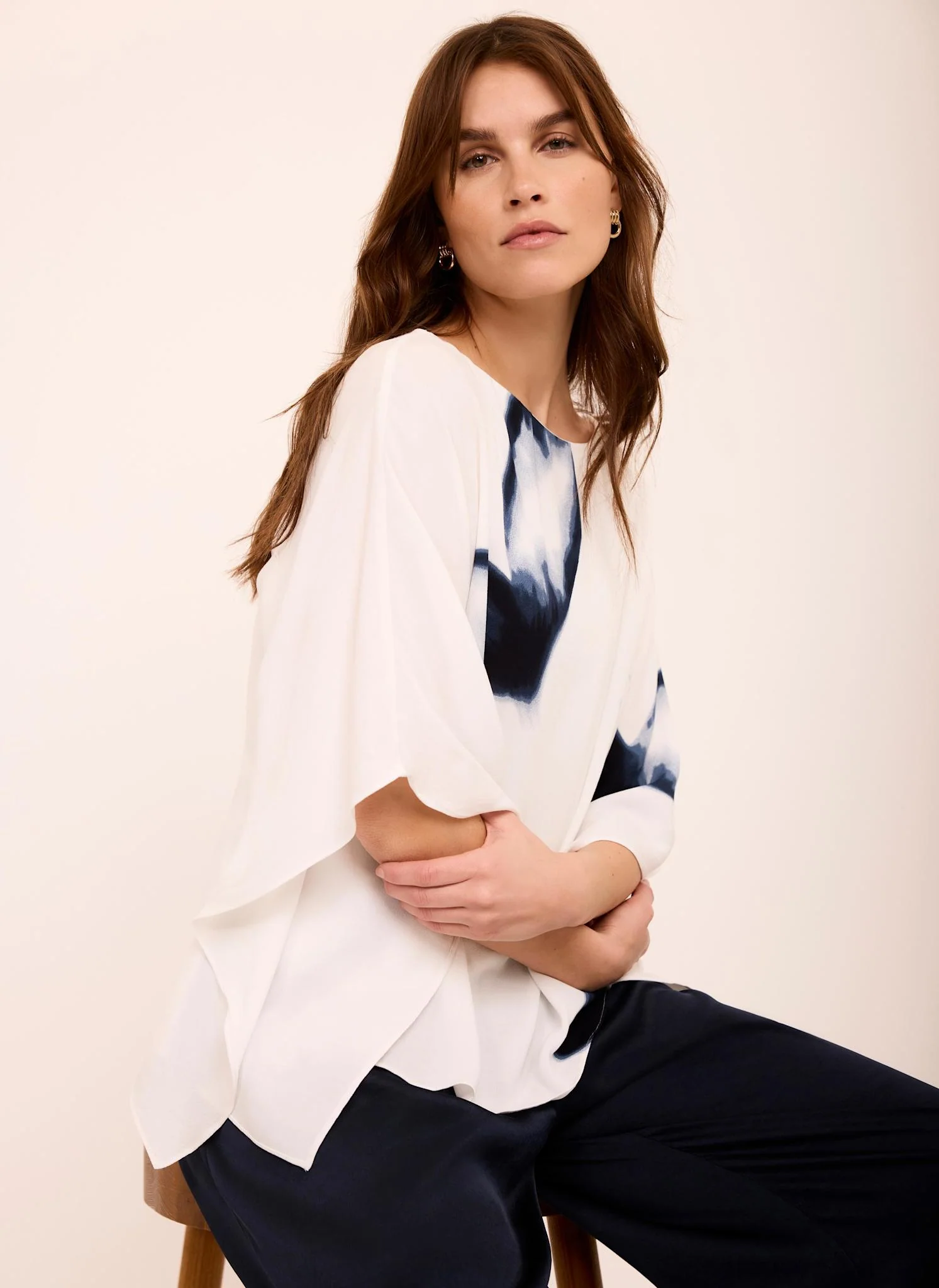 4796-white-print-batwing-top-2.webp White Print Batwing Top
