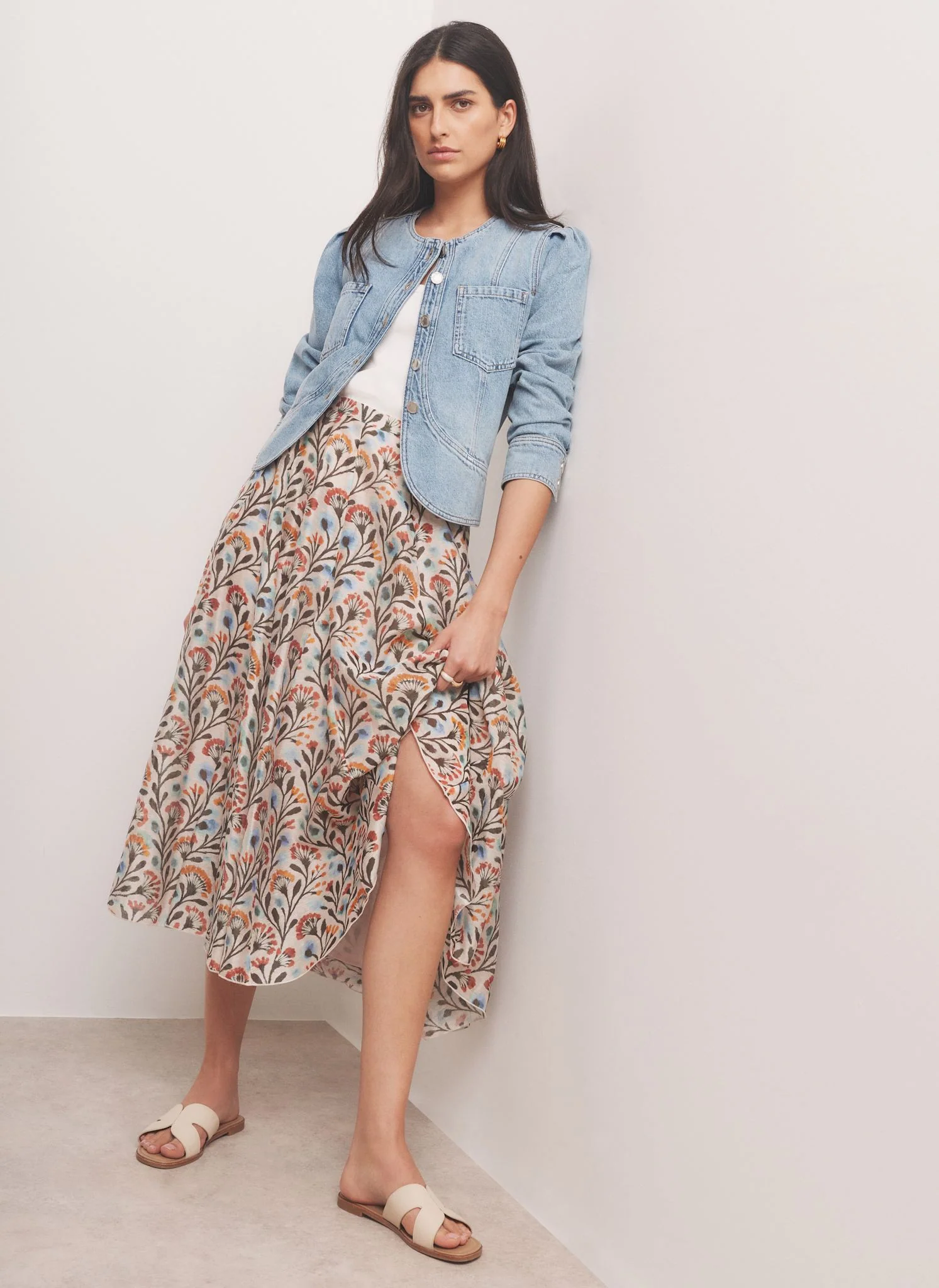 4886-orange-floral-print-midi-skirt-3.webp Orange Floral Print Midi Skirt