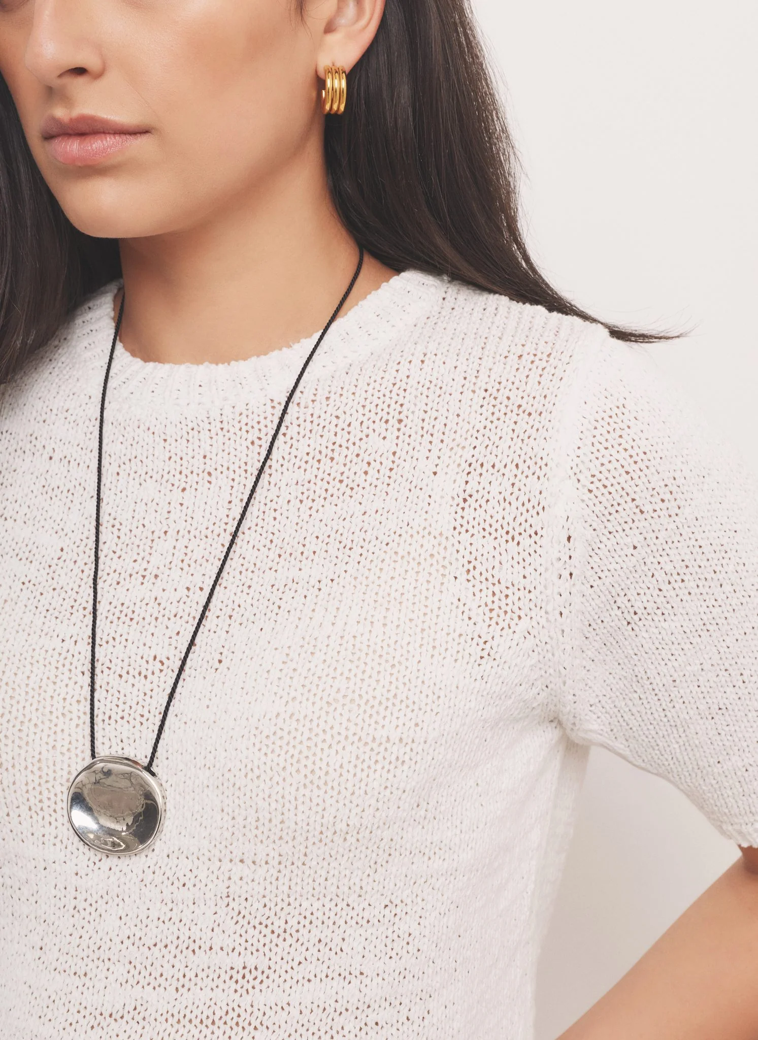 4922-white-cotton-blend-knit-top-5.webp White Cotton Blend Knit Top