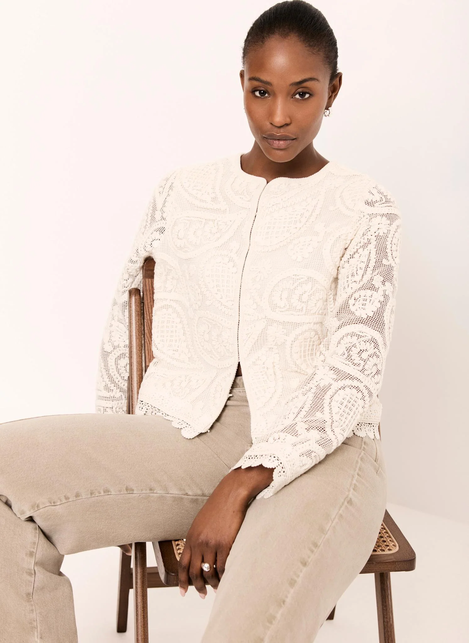 4952-neutral-crochet-paisley-jacket-2.webp Neutral Crochet Paisley Jacket