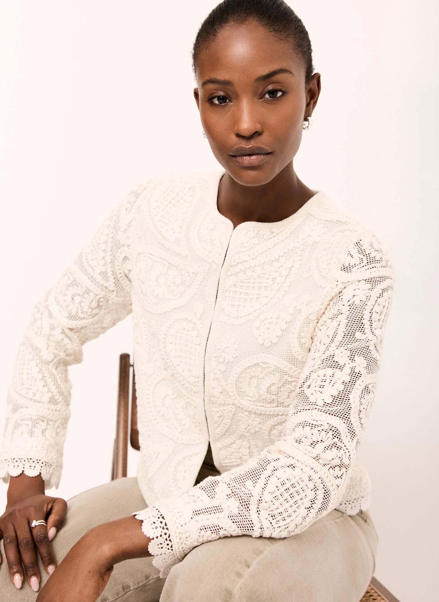 4952-neutral-crochet-paisley-jacket-5.webp Neutral Crochet Paisley Jacket