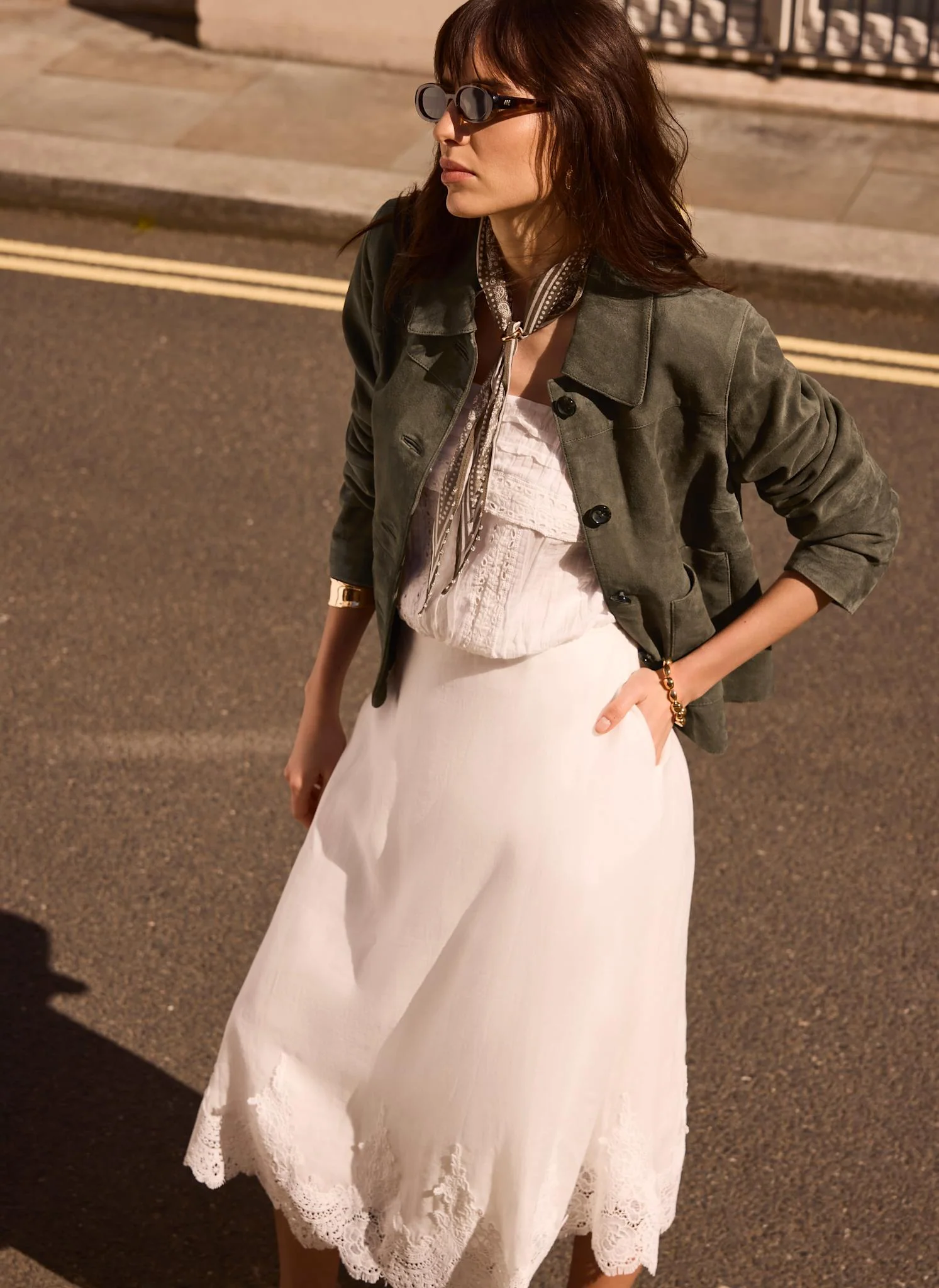 499-white-ramie-lace-trim-midi-skirt-4.webp White Ramie Lace Trim Midi Skirt
