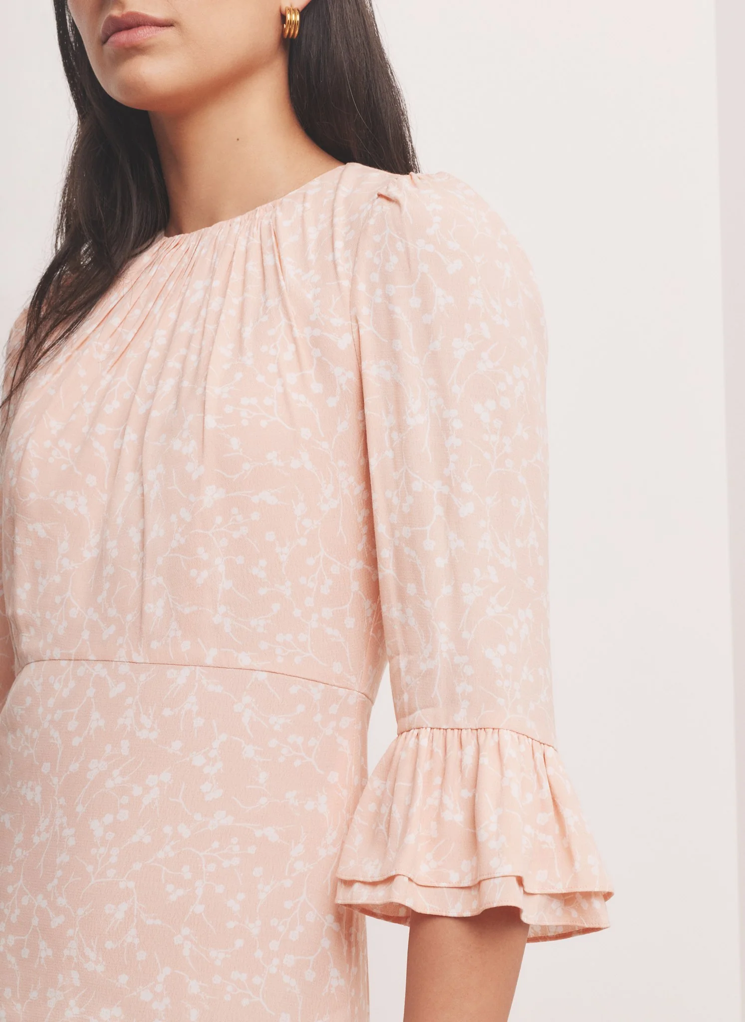 5078-pink-floral-print-ruffle-mini-dress-6.webp Pink Floral Print Ruffle Mini Dress