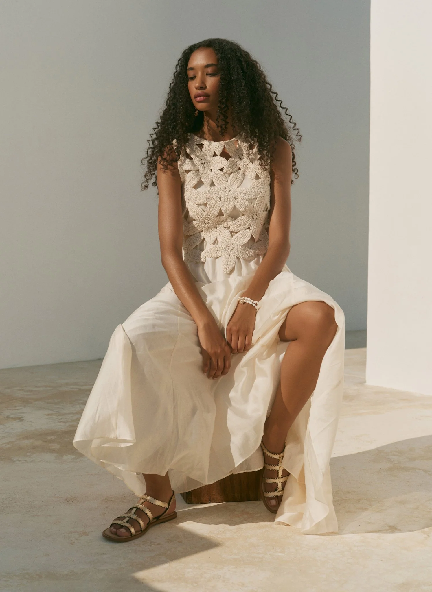 5126-cream-cotton-blend-crochet-maxi-dress-3.webp Cream Cotton Blend Crochet Maxi Dress