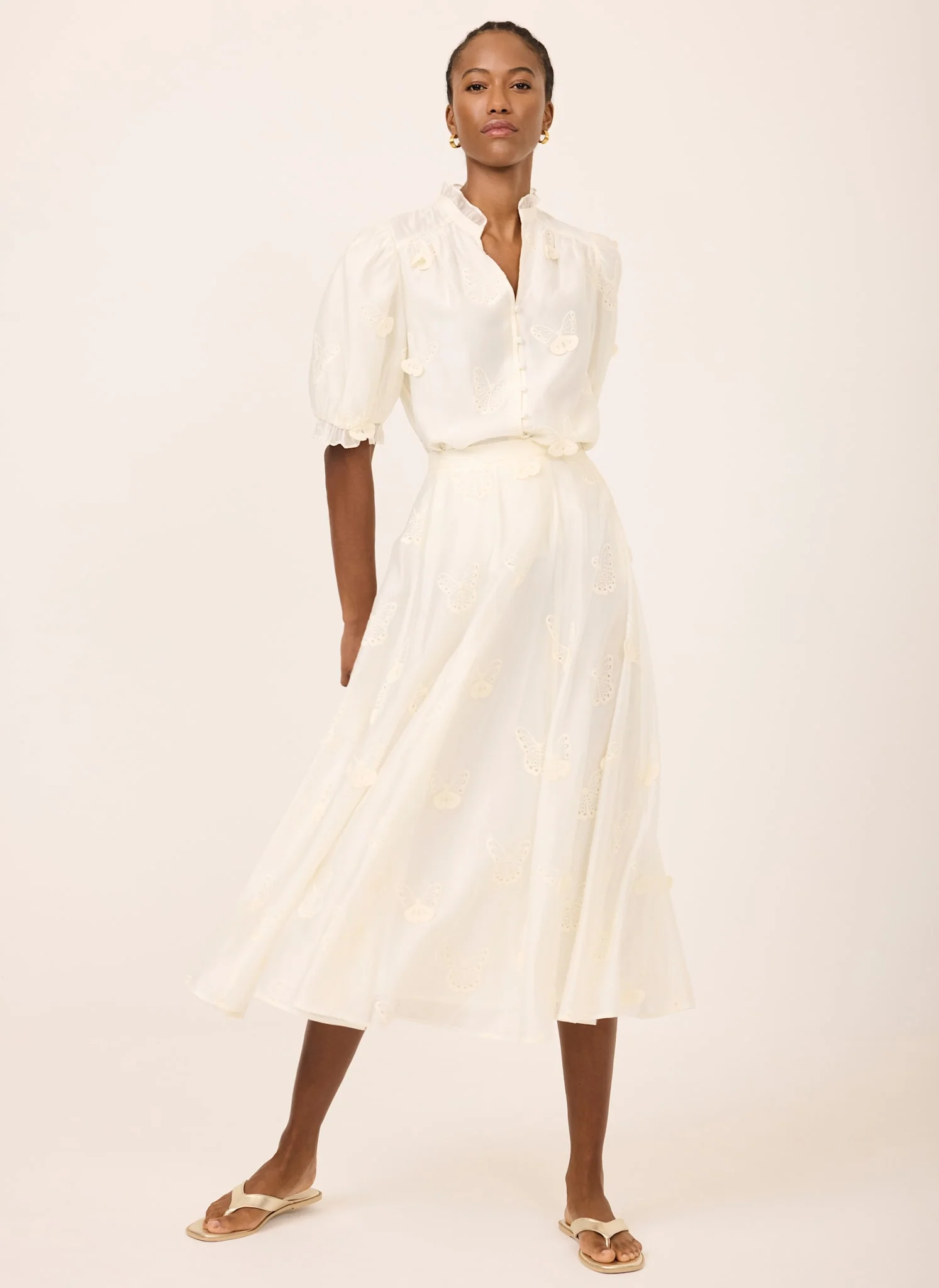 5156-white-embroidered-butterfly-detail-midi-skirt-1.webp White Embroidered Butterfly Detail Midi Skirt