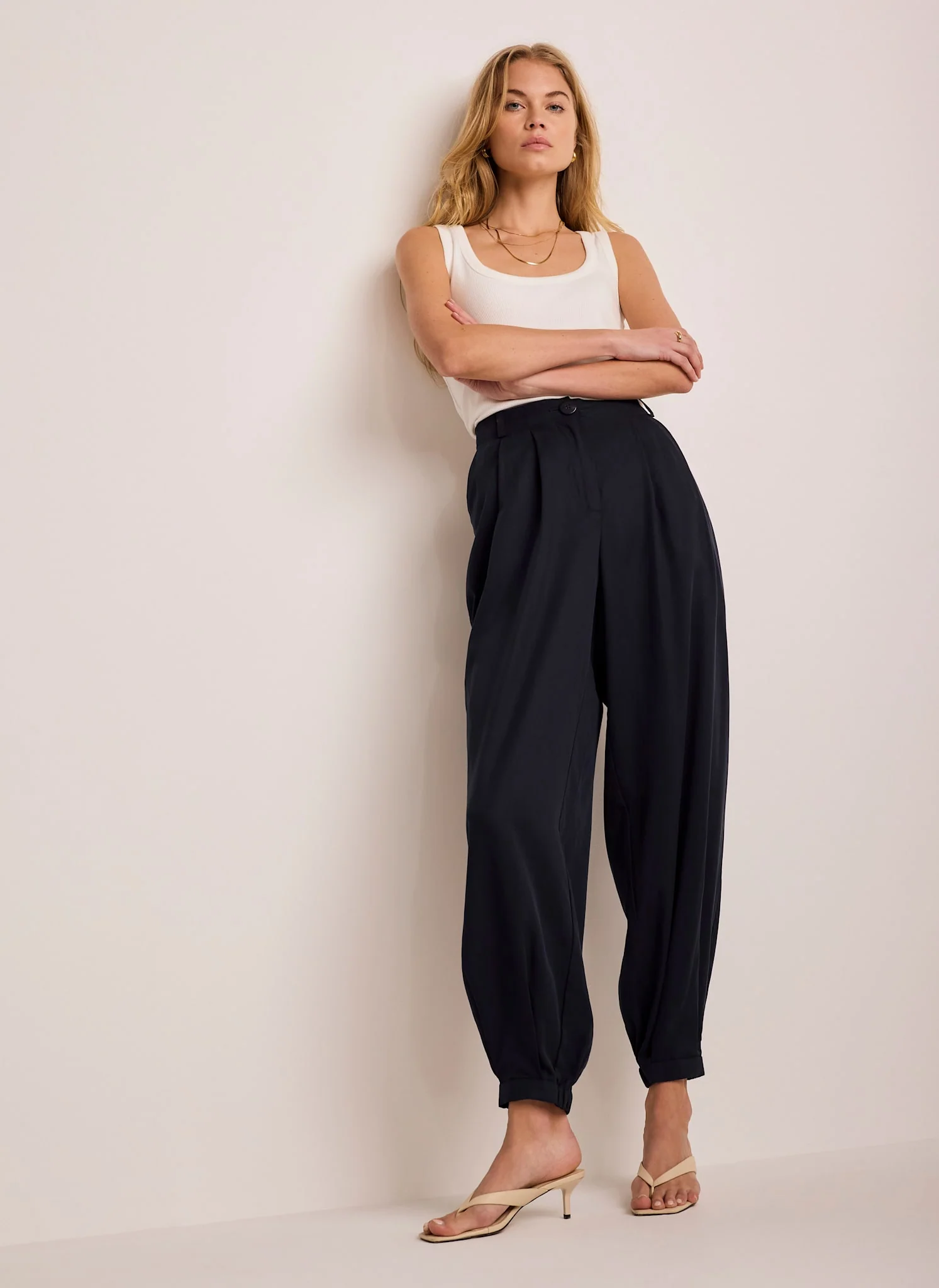 5194-navy-tapered-balloon-trousers-5.webp Navy Tapered Balloon Trousers