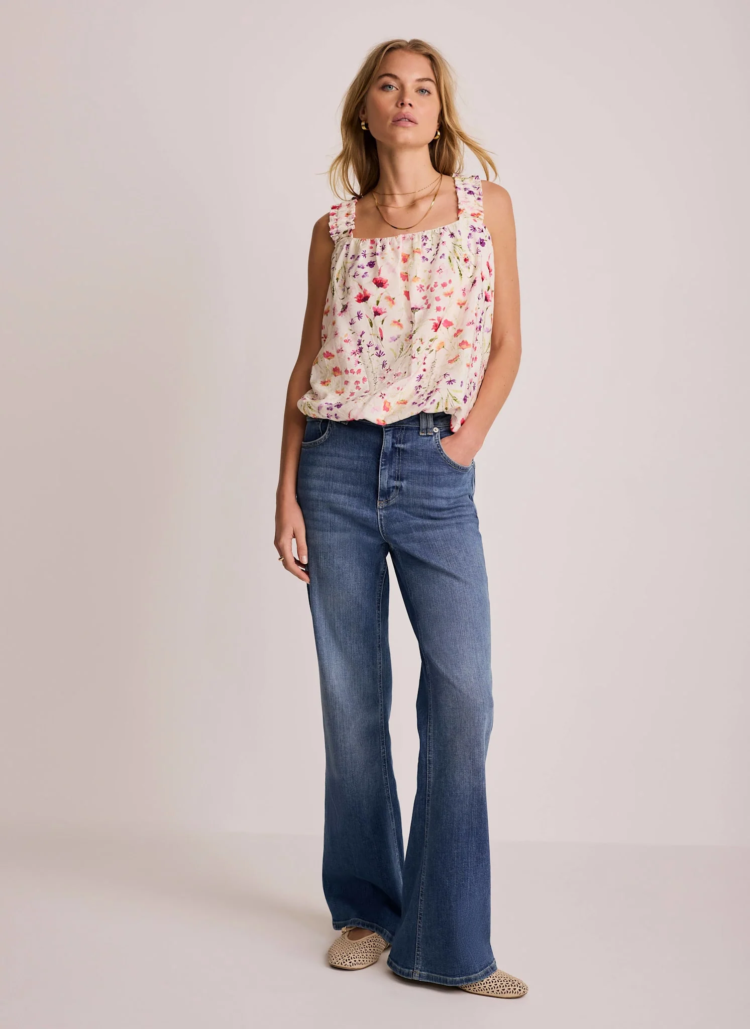 526-pink-floral-print-bubble-hem-top-3.webp Pink Floral Print Bubble Hem Top