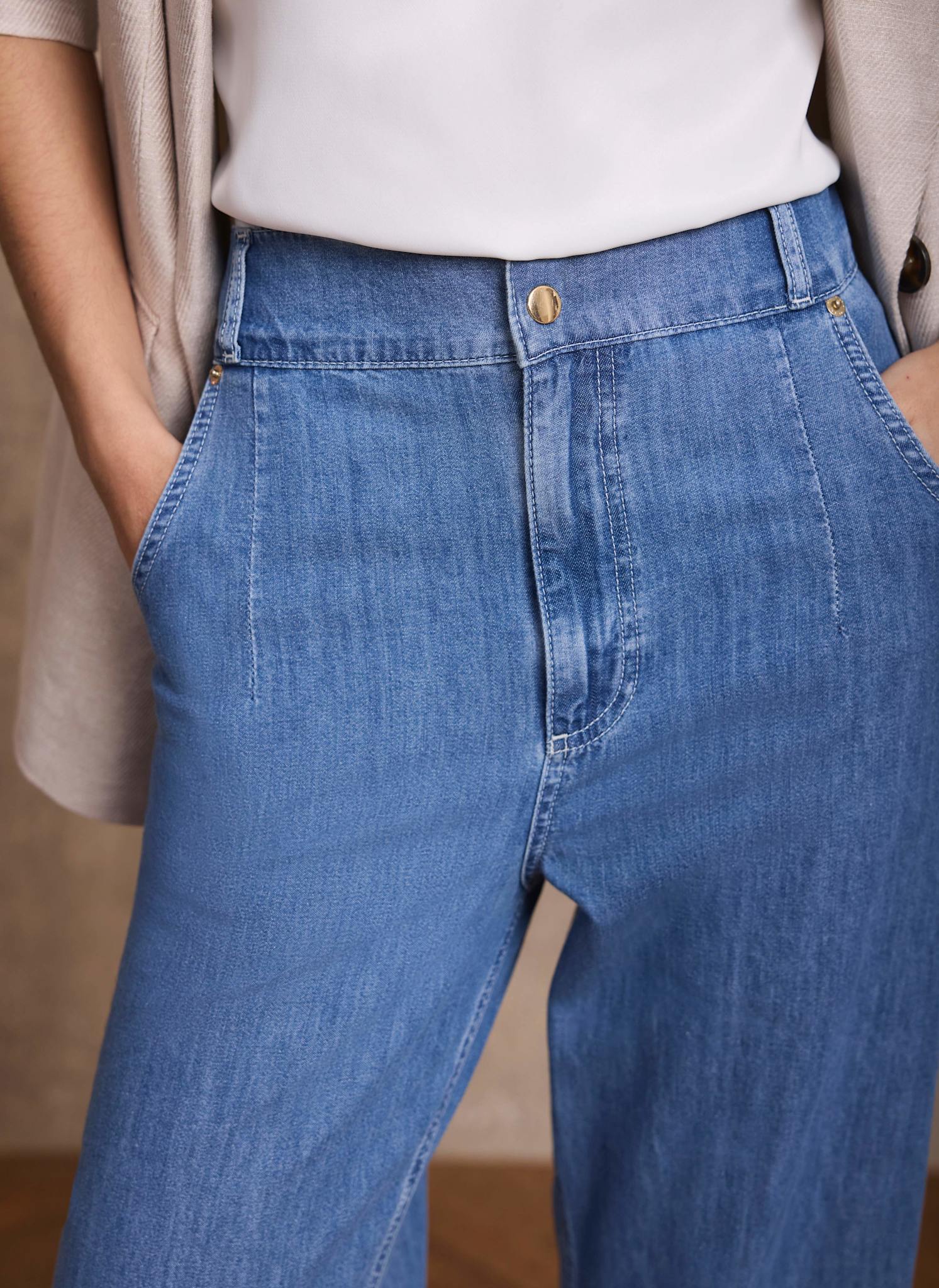 5282-short-08-short-08-variation-4.jpg Mid Indigo Cotton Denim Balloon Jeans