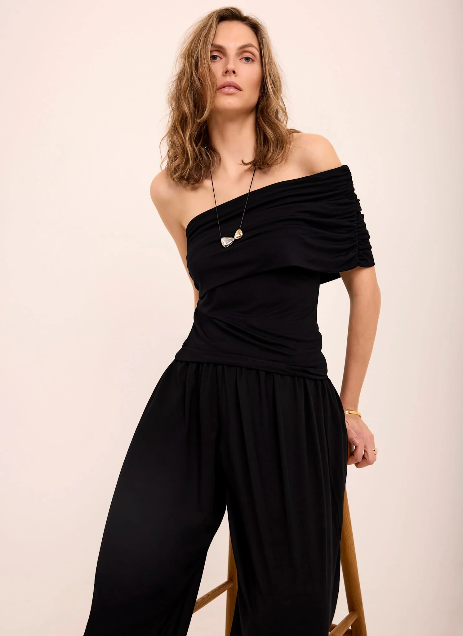 5356-black-one-shoulder-draped-top-1.webp Black One Shoulder Draped Top