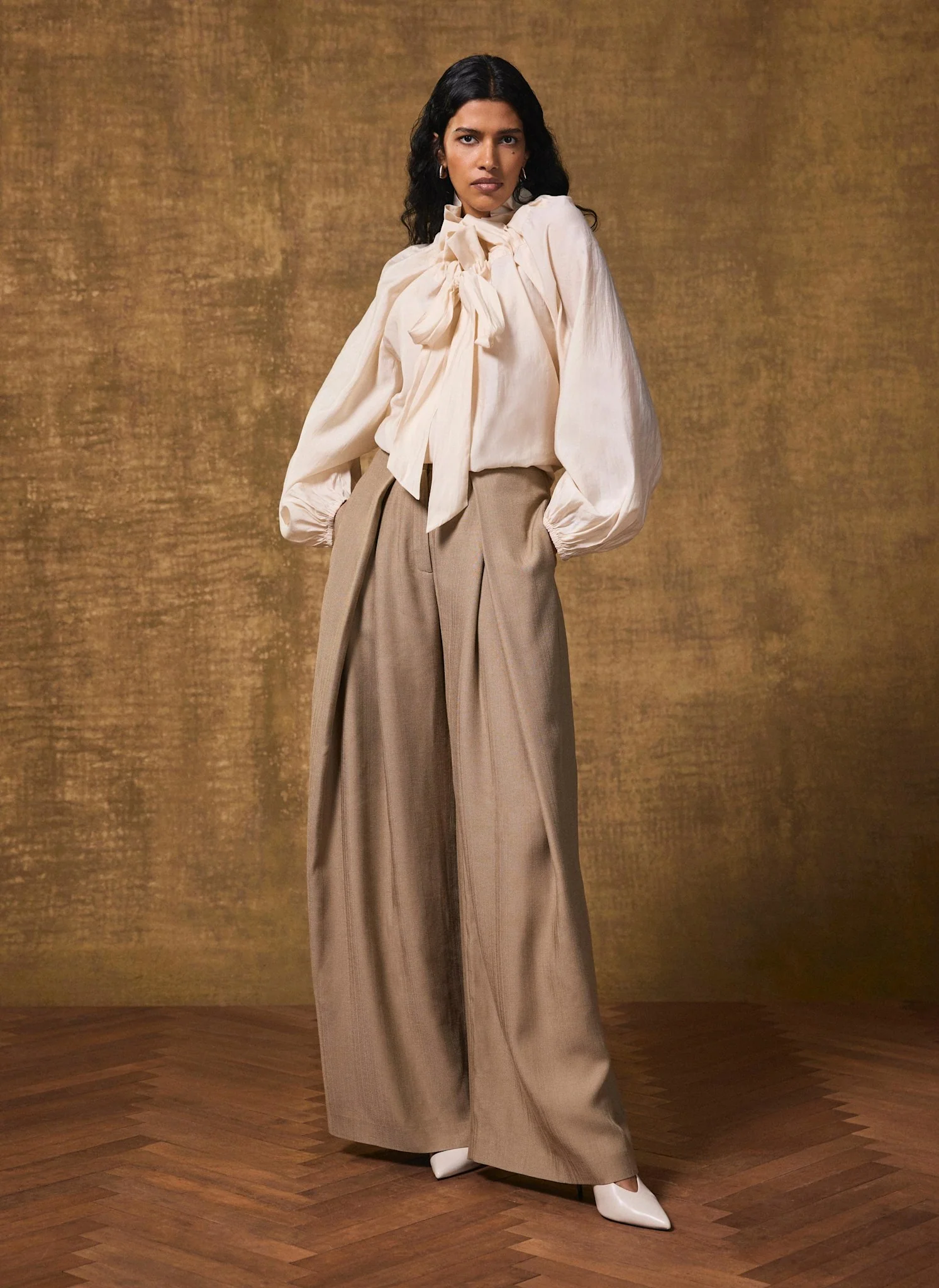 5368-cream-blouson-tie-neck-blouse-3.webp Cream Blouson Tie Neck Blouse