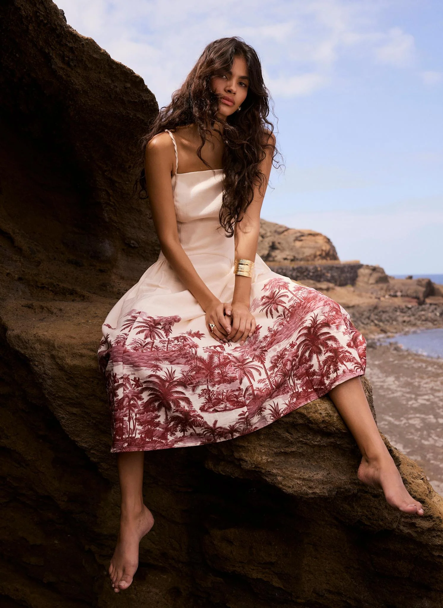 540-cream-linen-blend-palm-print-midi-dress-1.webp Cream Linen Blend Palm Print Midi Dress
