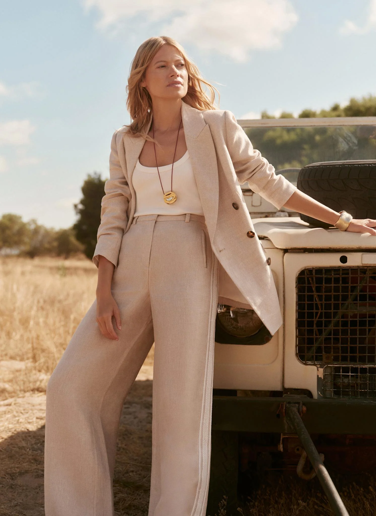 5446-neutral-linen-side-stripe-trousers-4.webp Neutral Linen Side Stripe Trousers