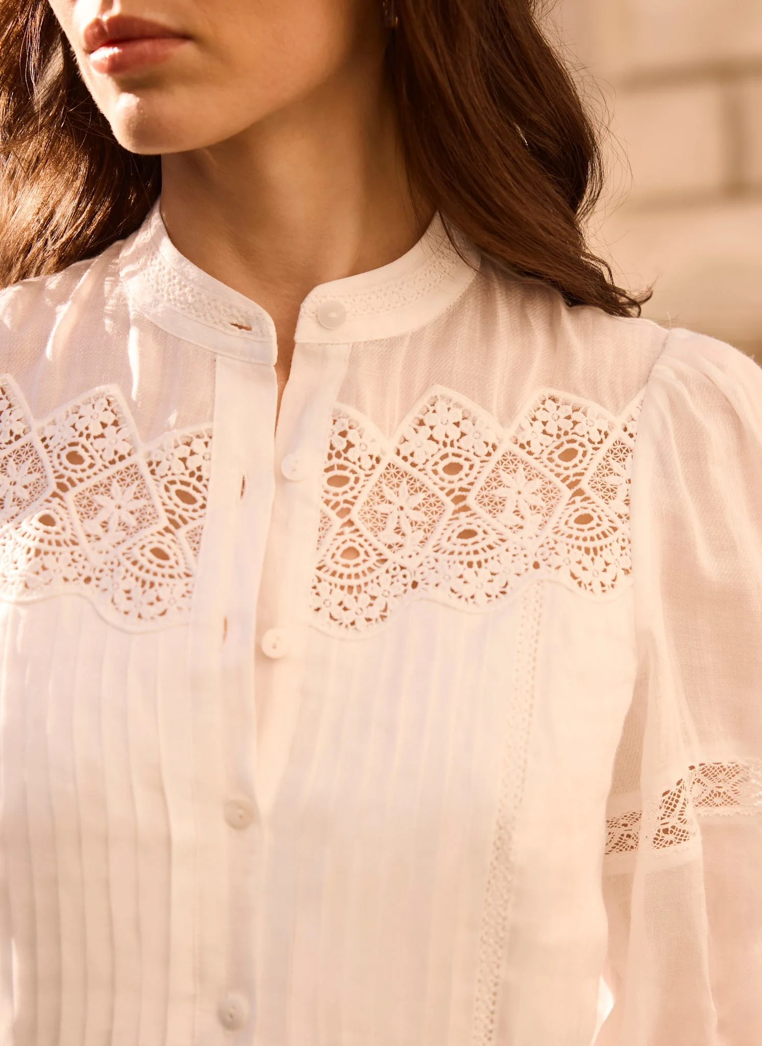 548-white-lace-detail-ramie-midi-dress-5.webp White Lace Detail Ramie Midi Dress