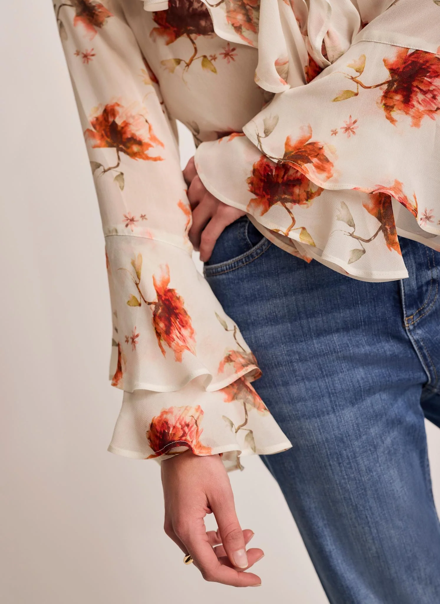 5504-cream-floral-print-blouse-5.webp Cream Floral Print Blouse