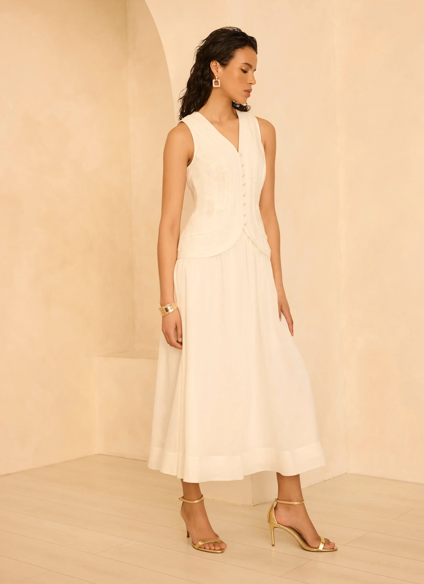 5986-white-linen-blend-waistcoat-maxi-dress-1.webp White Linen Blend Waistcoat Maxi Dress