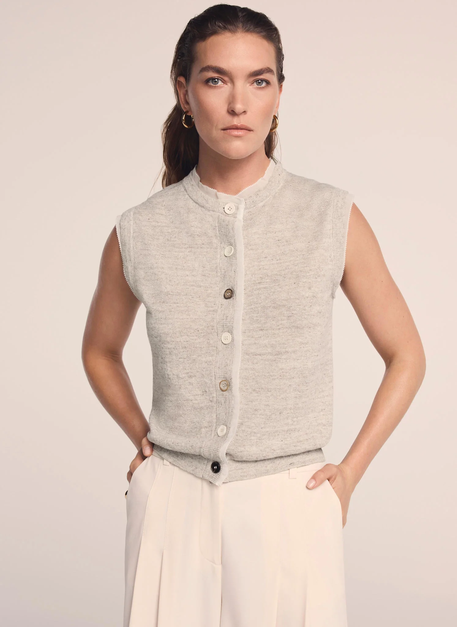6252-neutral-linen-blend-sleeveless-top-1.webp Neutral Linen Blend Sleeveless Top