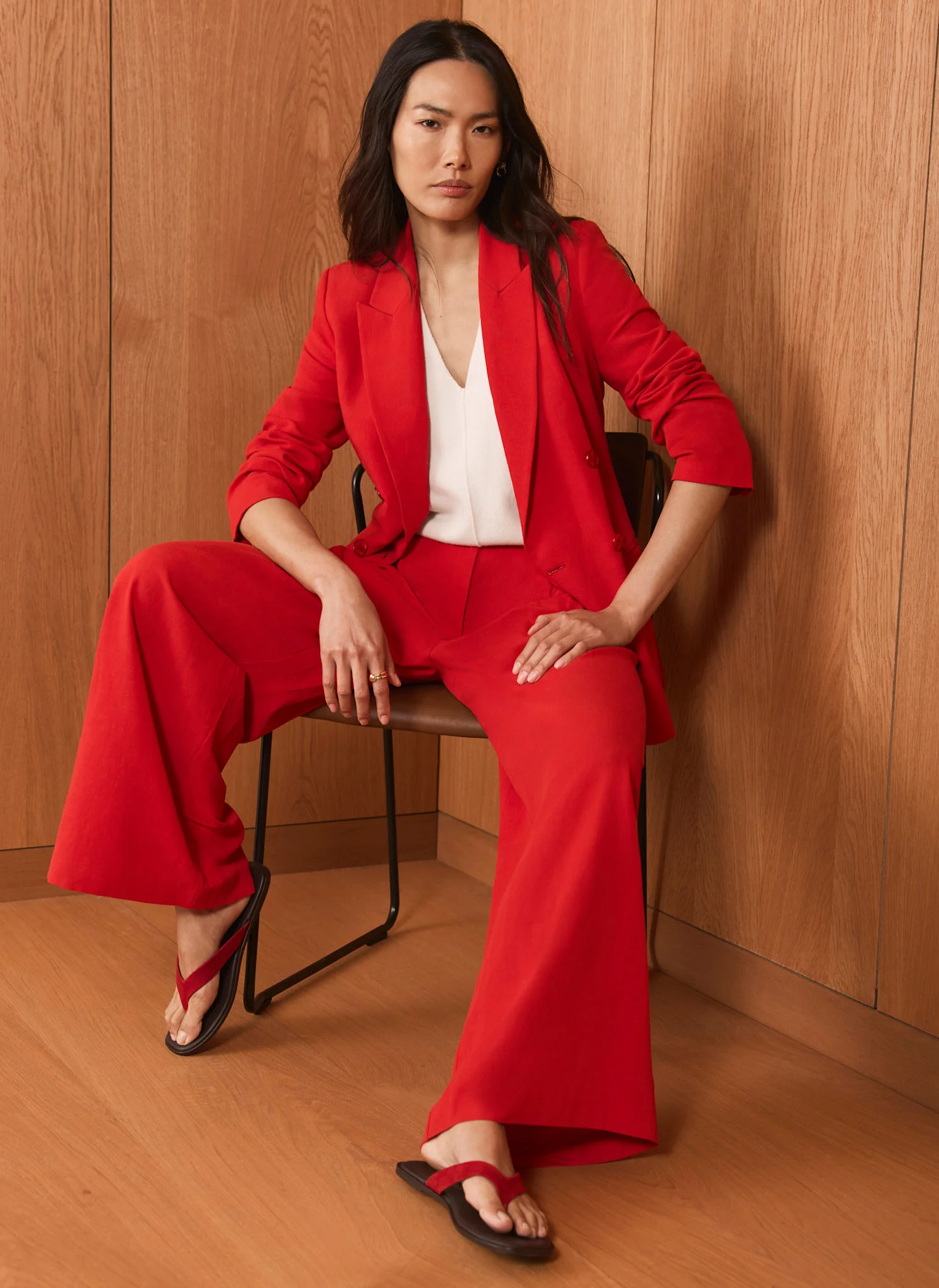 6480-red-pleated-wide-leg-trousers-6.webp Red Pleated Wide Leg Trousers