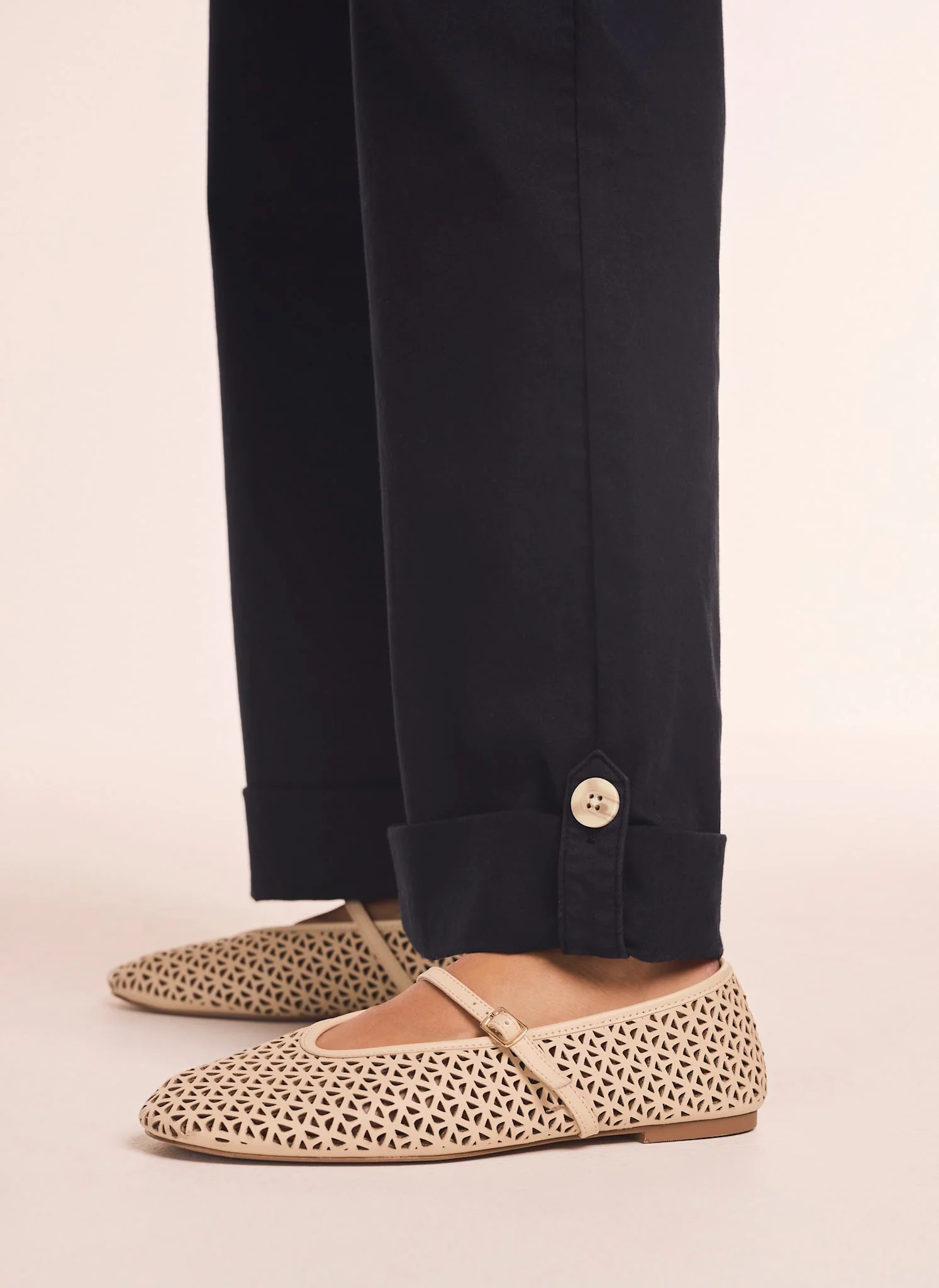 6578-navy-cropped-wide-chino-trousers-4.webp Navy Cropped Wide Chino Trousers