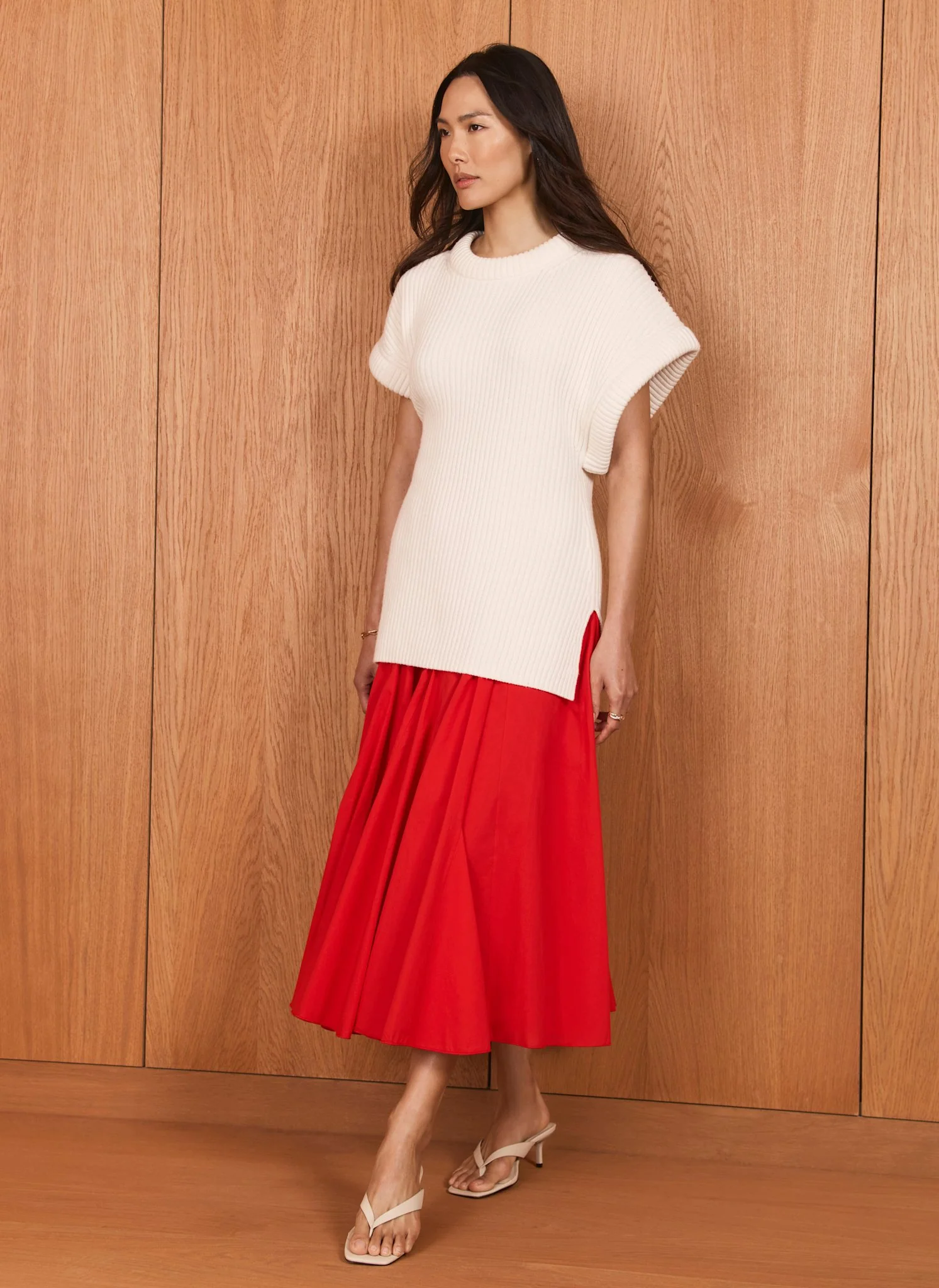 6808-red-cotton-full-midi-skirt-3.webp Red Cotton Full Midi Skirt