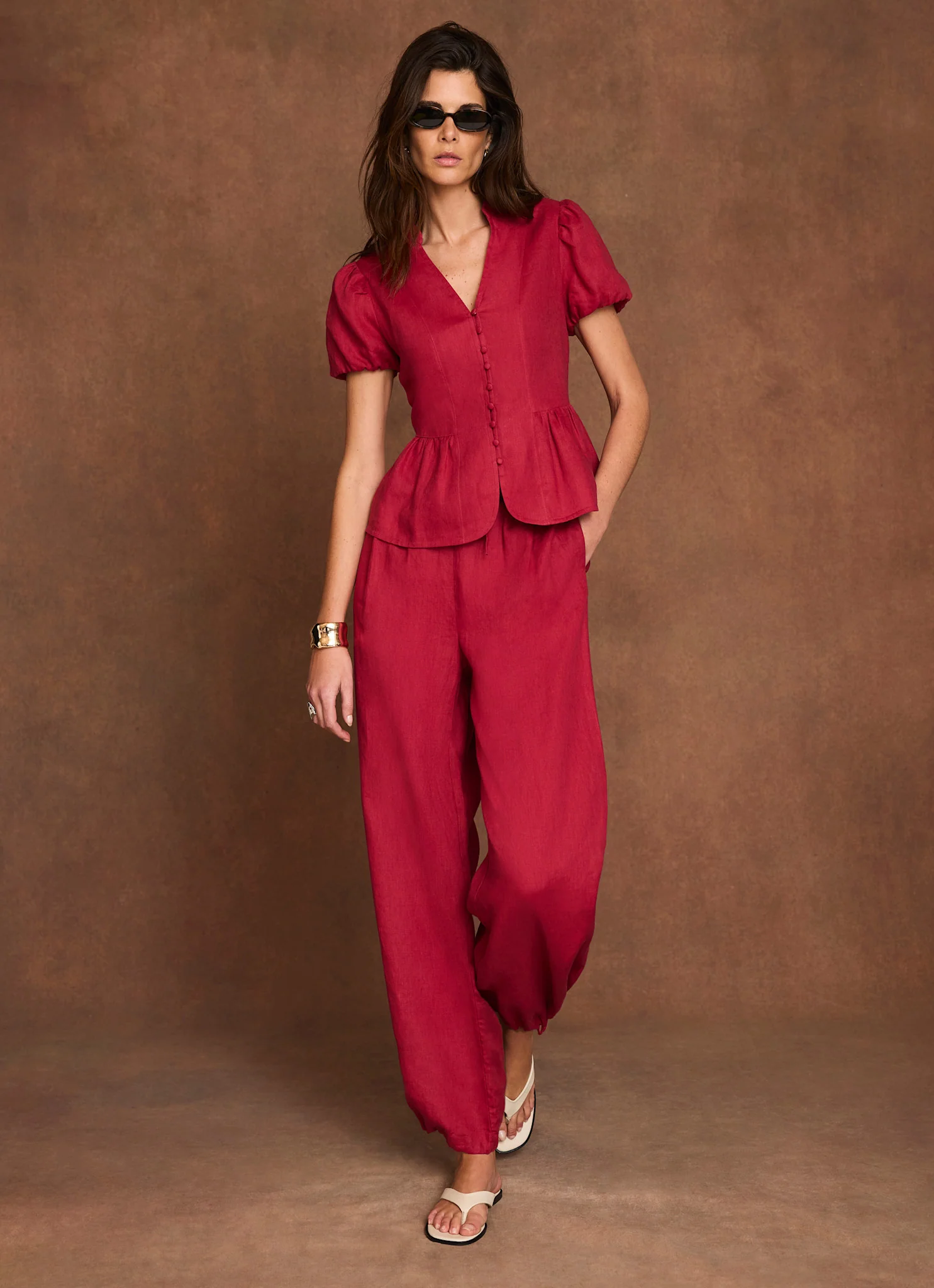 7002-red-linen-balloon-trousers-2.webp Red Linen Balloon Trousers