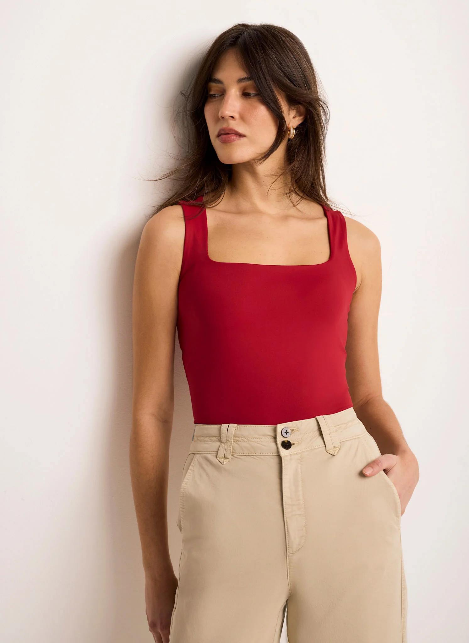 7152-red-scoop-neck-layering-vest-top-1.webp Red Scoop Neck Layering Vest Top