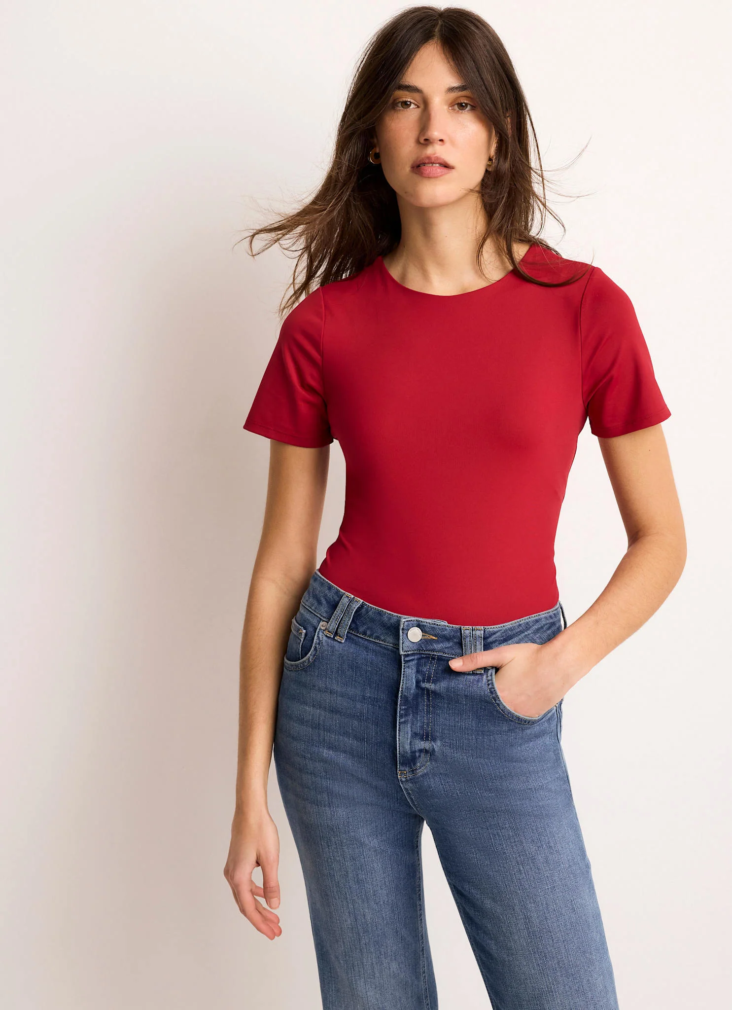 7158-red-short-sleeve-layering-top-5.webp Red Short Sleeve Layering Top