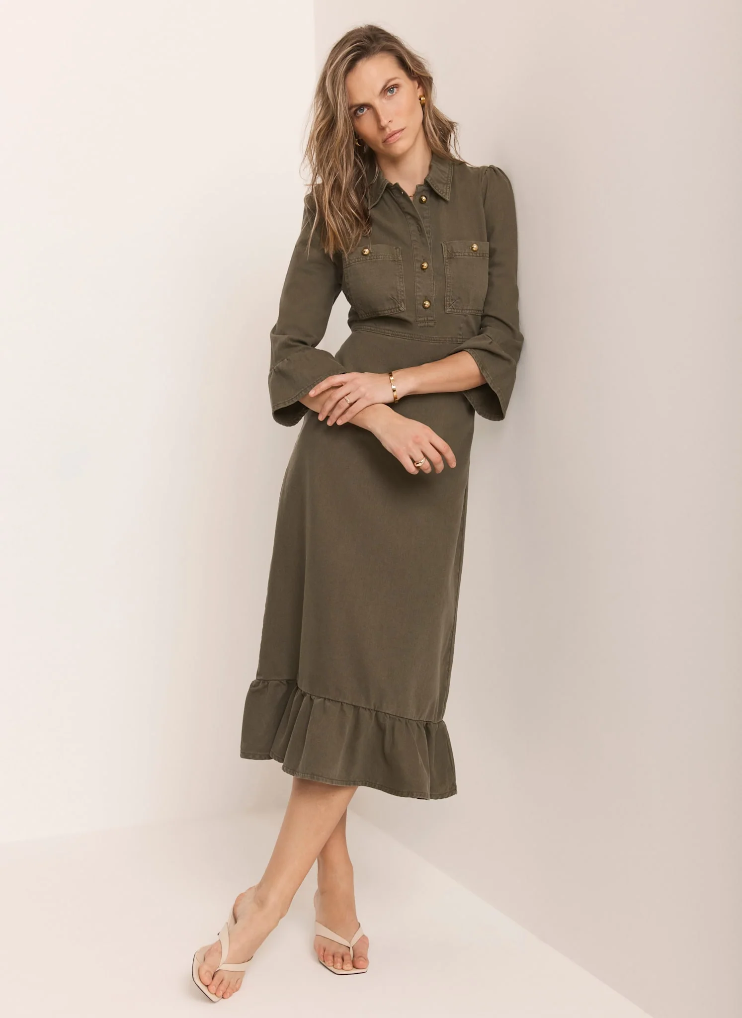 7249-06-06-variation-5.webp Khaki Denim Midi Shirt Dress